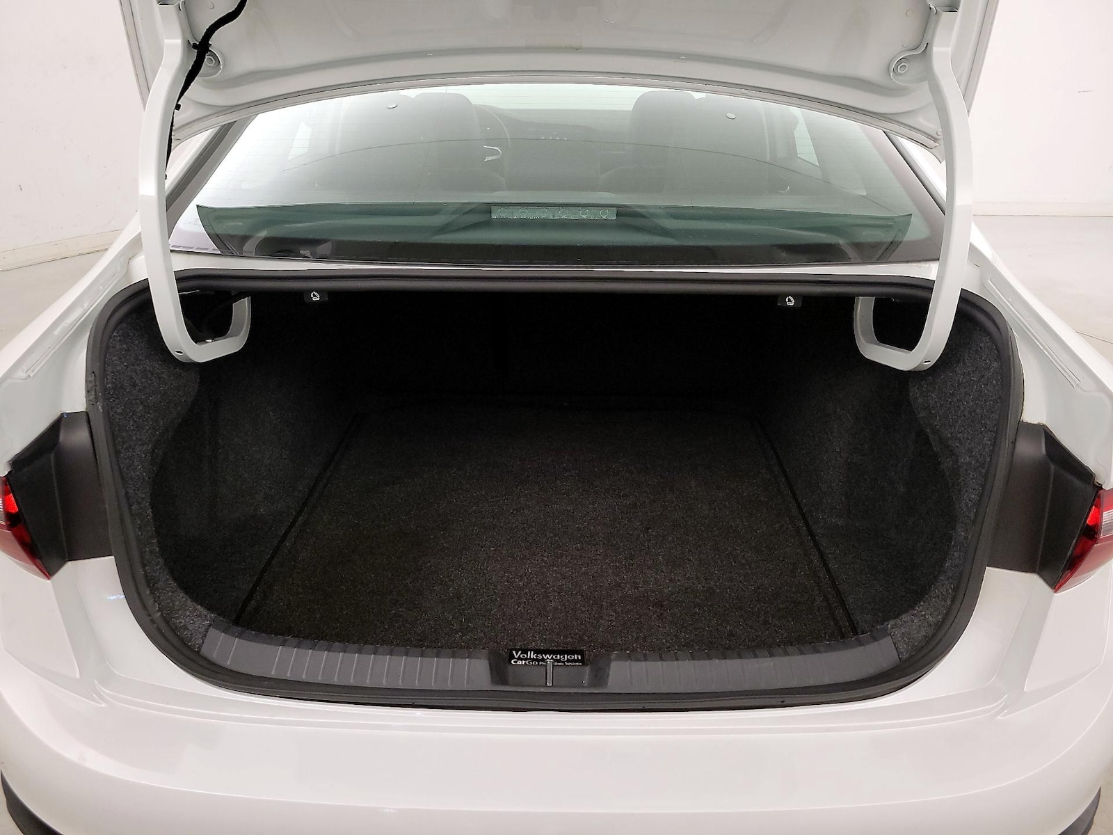 2022 Volkswagen Jetta SE - Photo 21