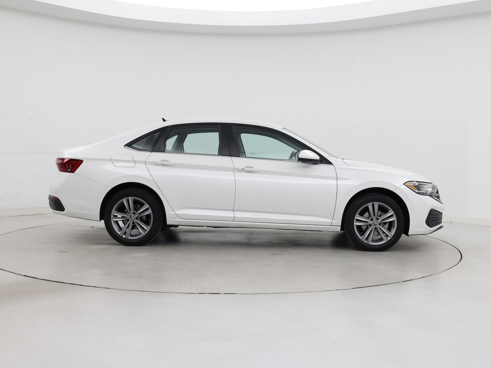 2022 Volkswagen Jetta SE - Photo 8
