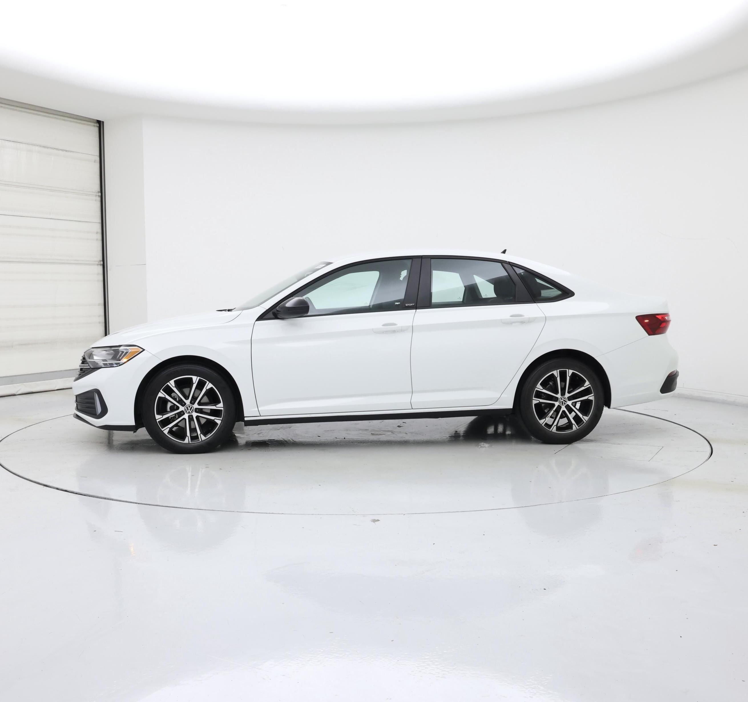 Thumbnail: 2024 Volkswagen Jetta - 3