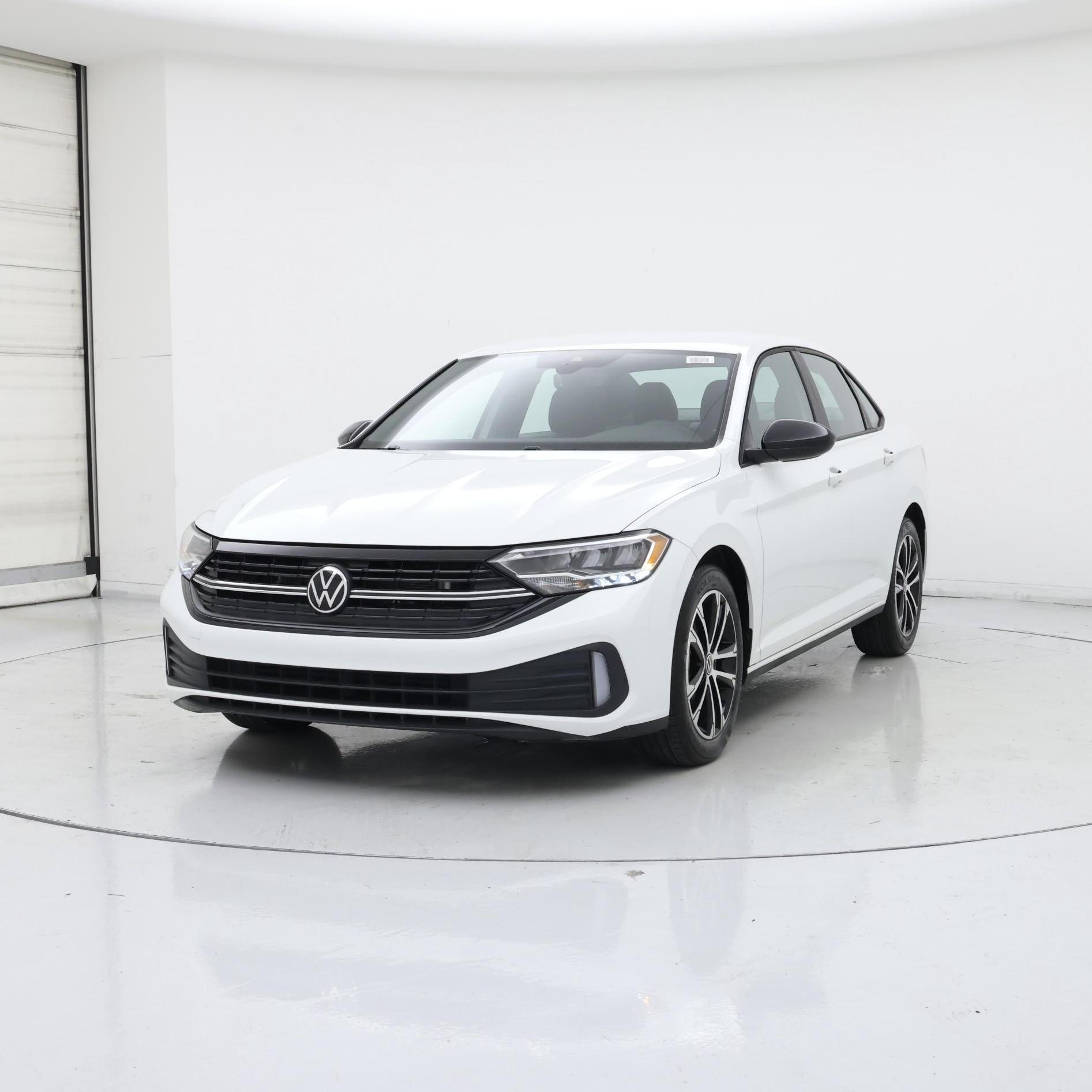 Thumbnail: 2024 Volkswagen Jetta - 4