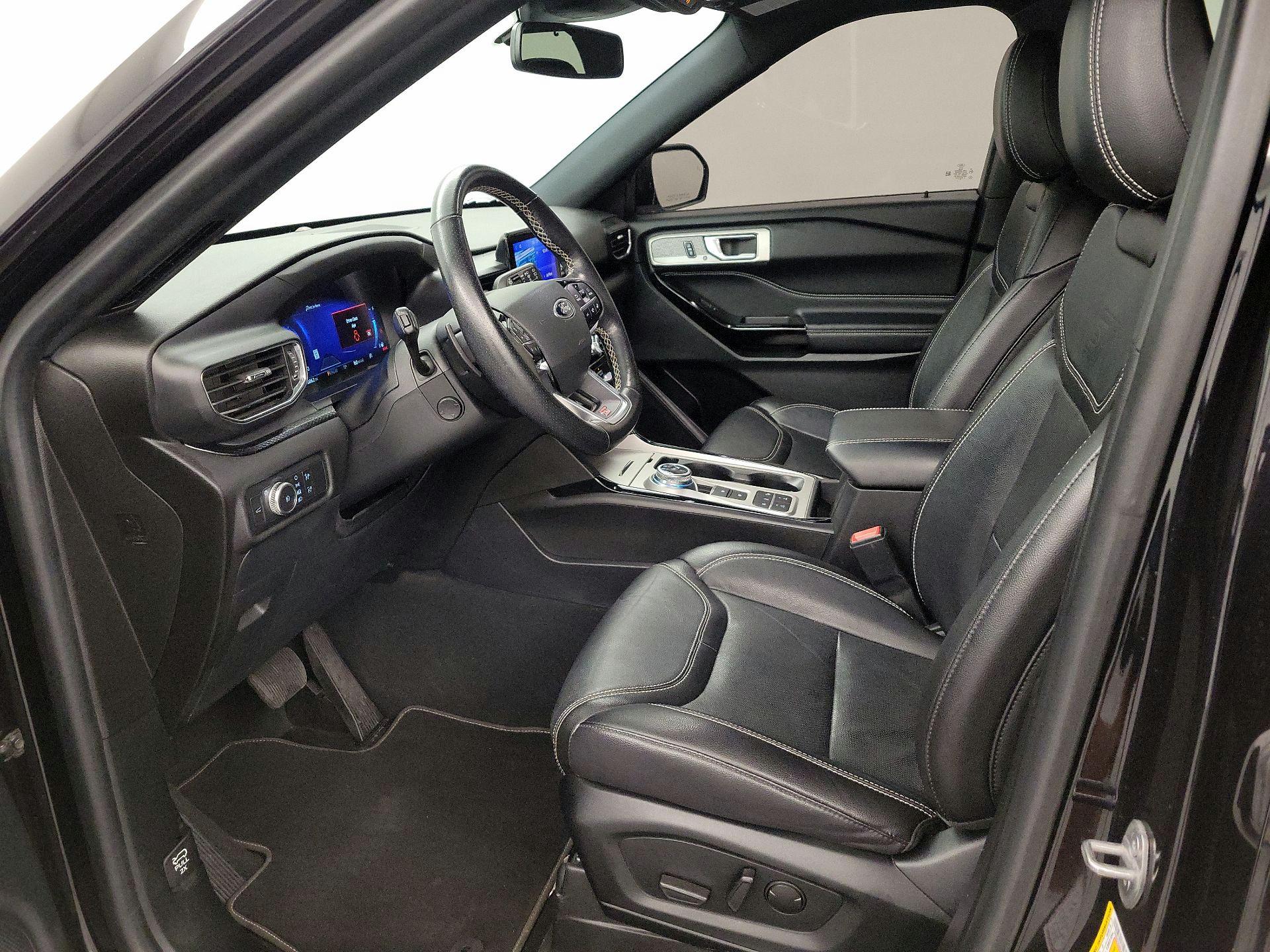 Thumbnail: 2022 Ford Explorer - 11