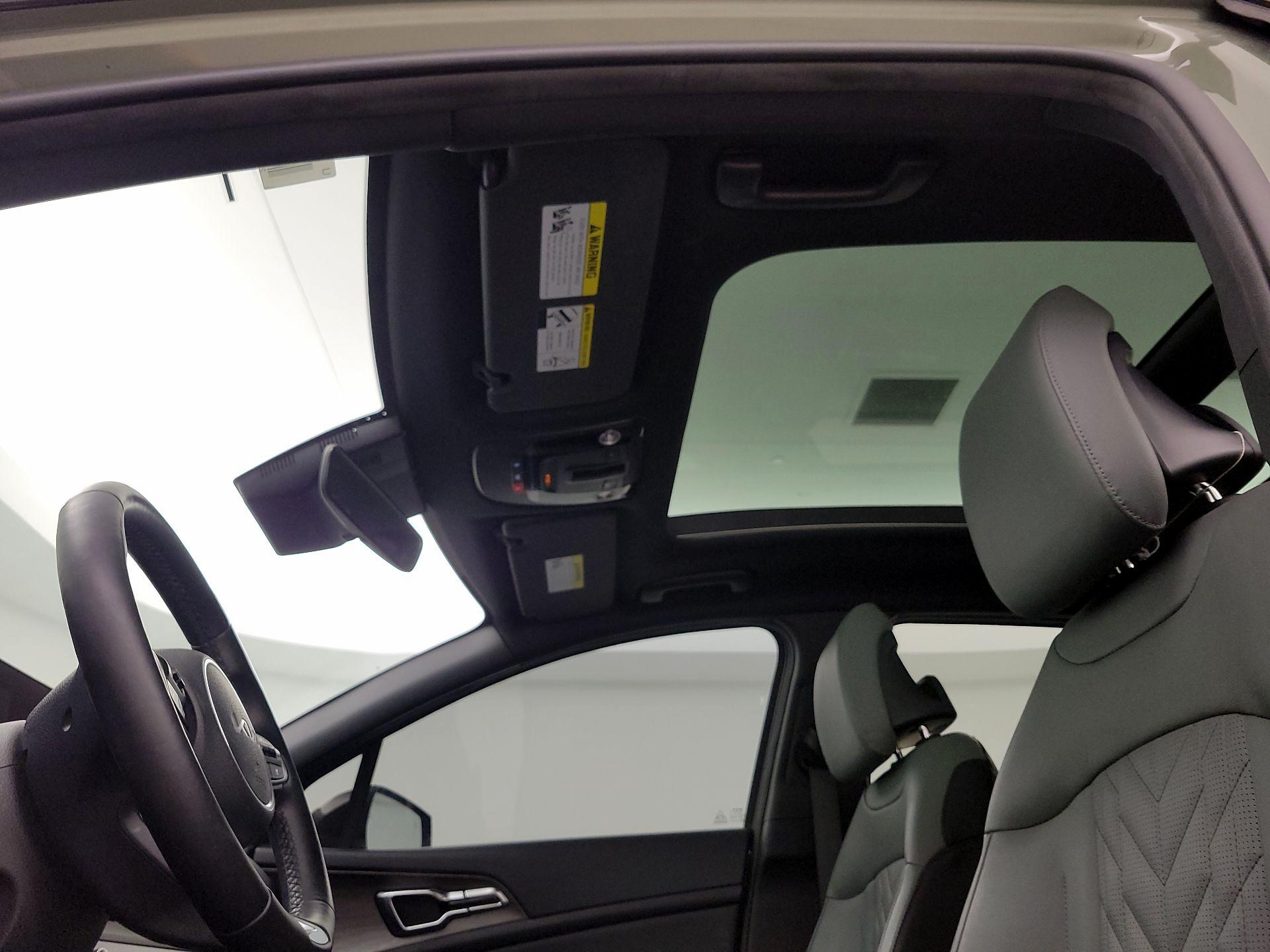 Thumbnail: 2023 Kia Sportage - 20