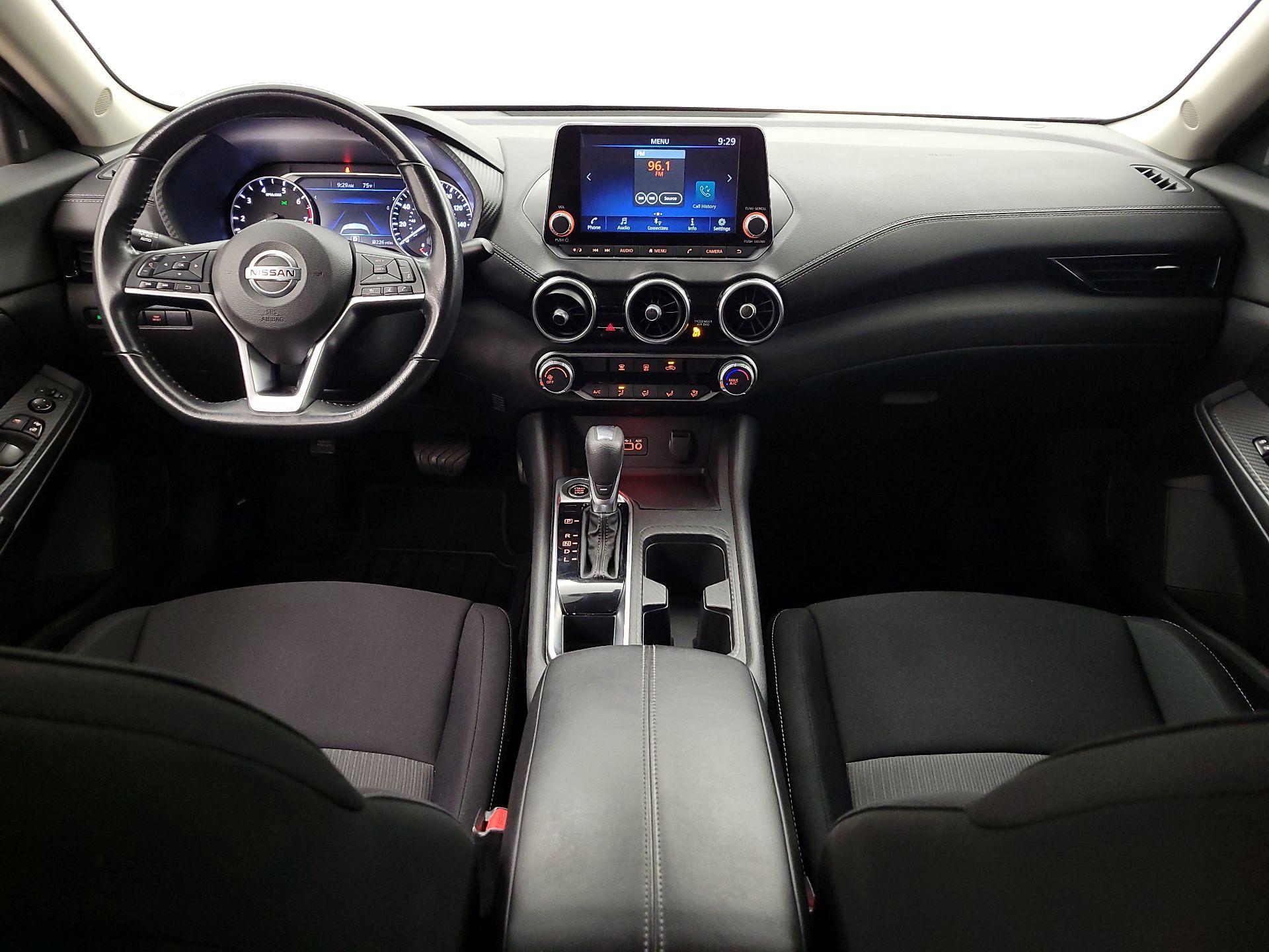 Thumbnail: 2022 Nissan Sentra - 9