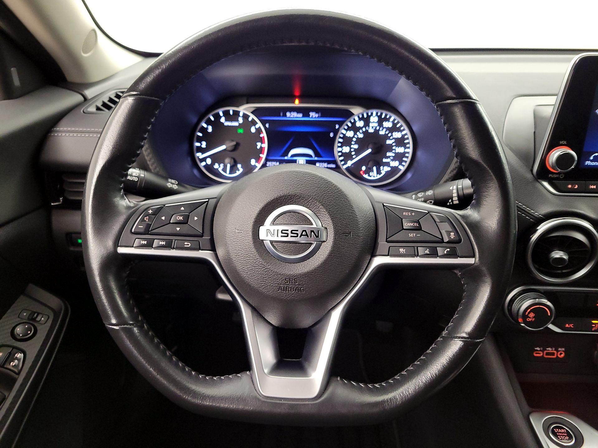 Thumbnail: 2022 Nissan Sentra - 10