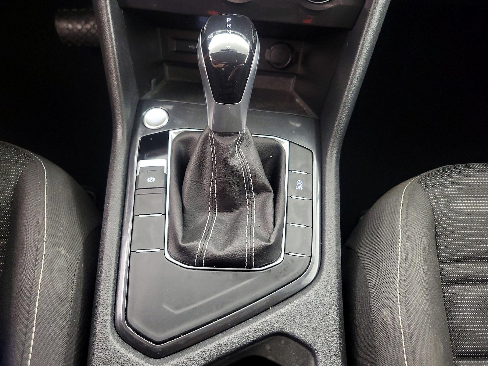 2023 Volkswagen Tiguan S - Photo 18