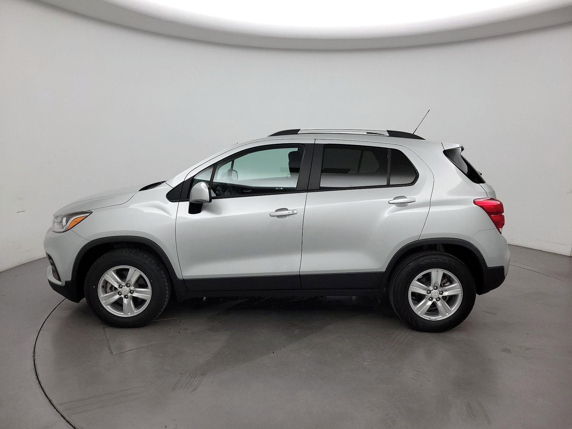 Thumbnail: 2022 Chevrolet Trax - 4