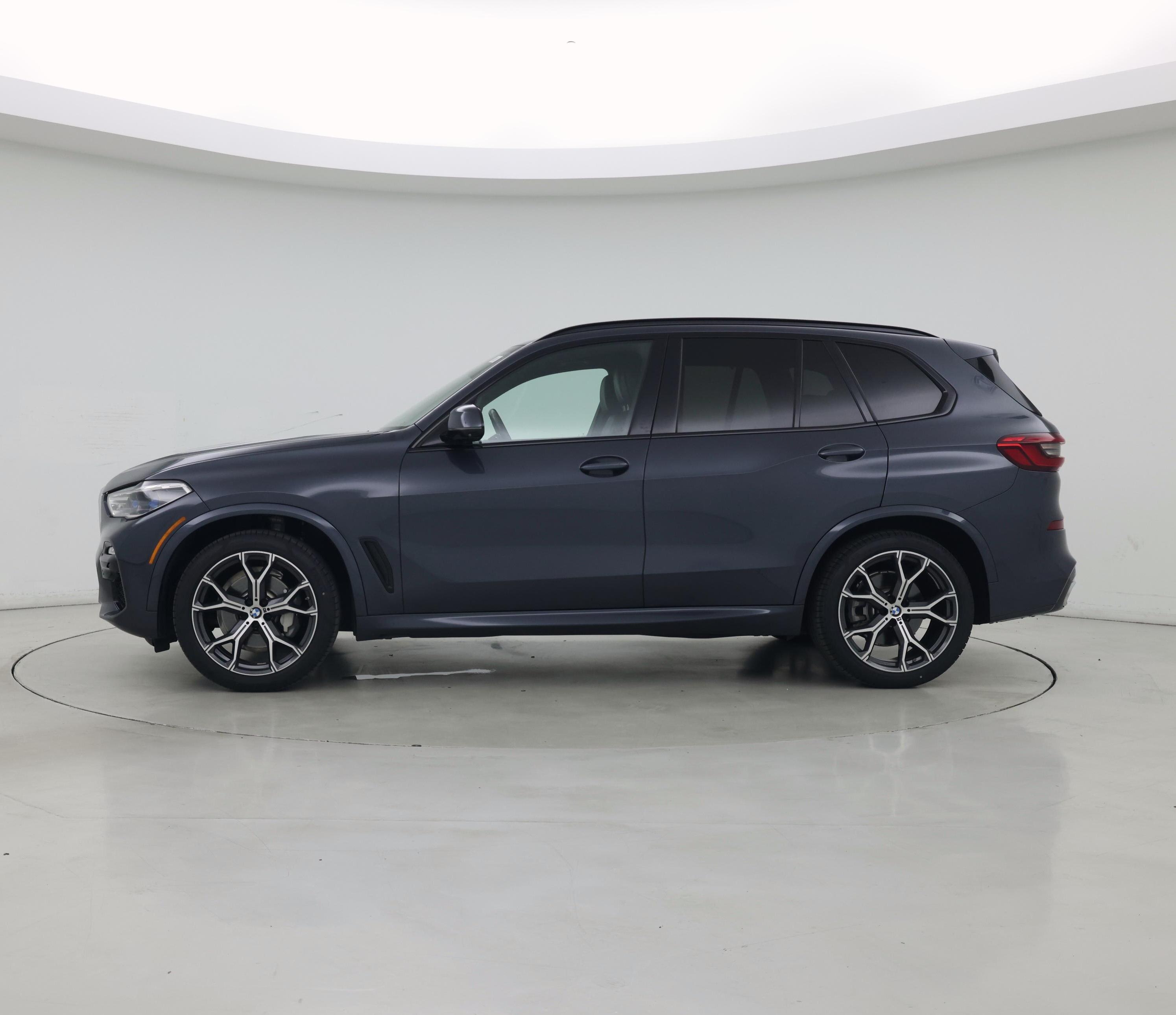 Thumbnail: 2020 BMW X5 - 3