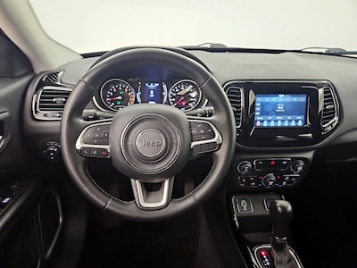 Steering Wheel & Instrument Cluster (On)