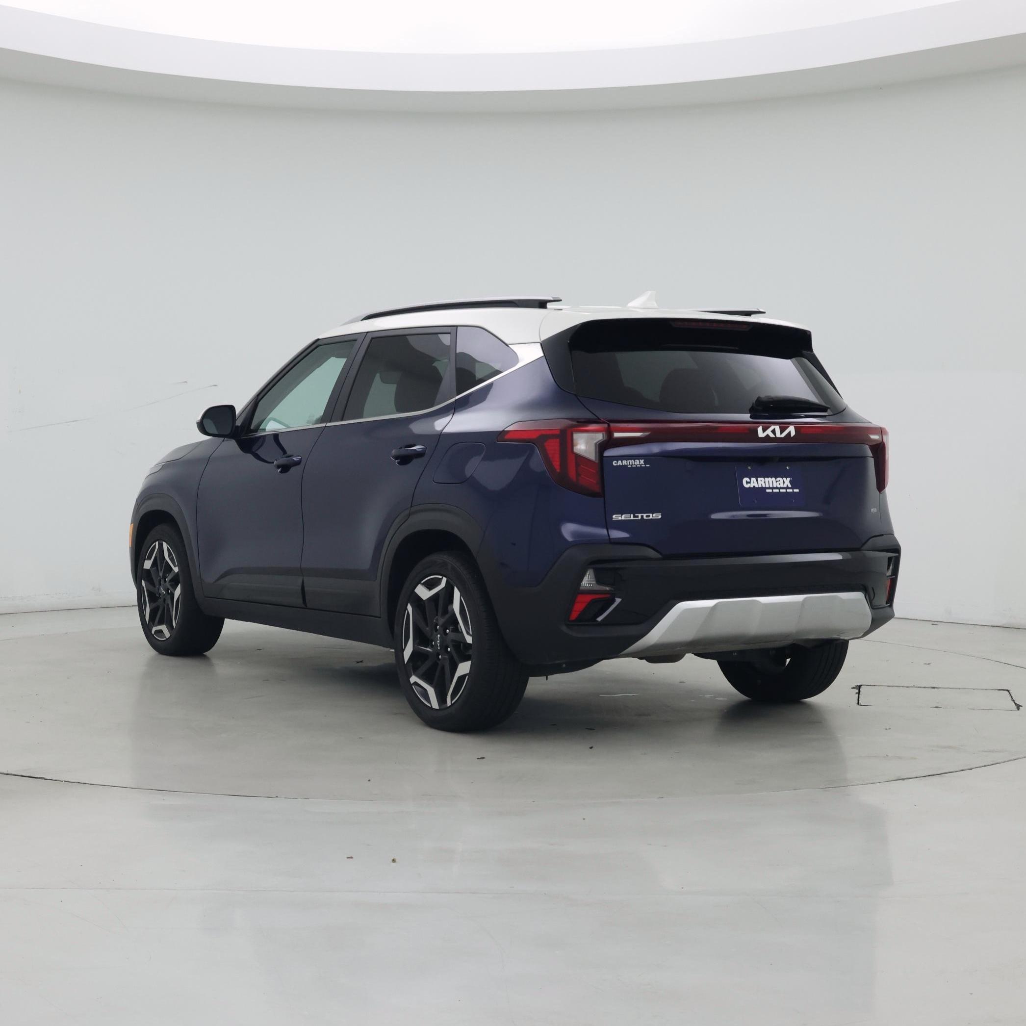 Thumbnail: 2024 Kia Seltos - 2