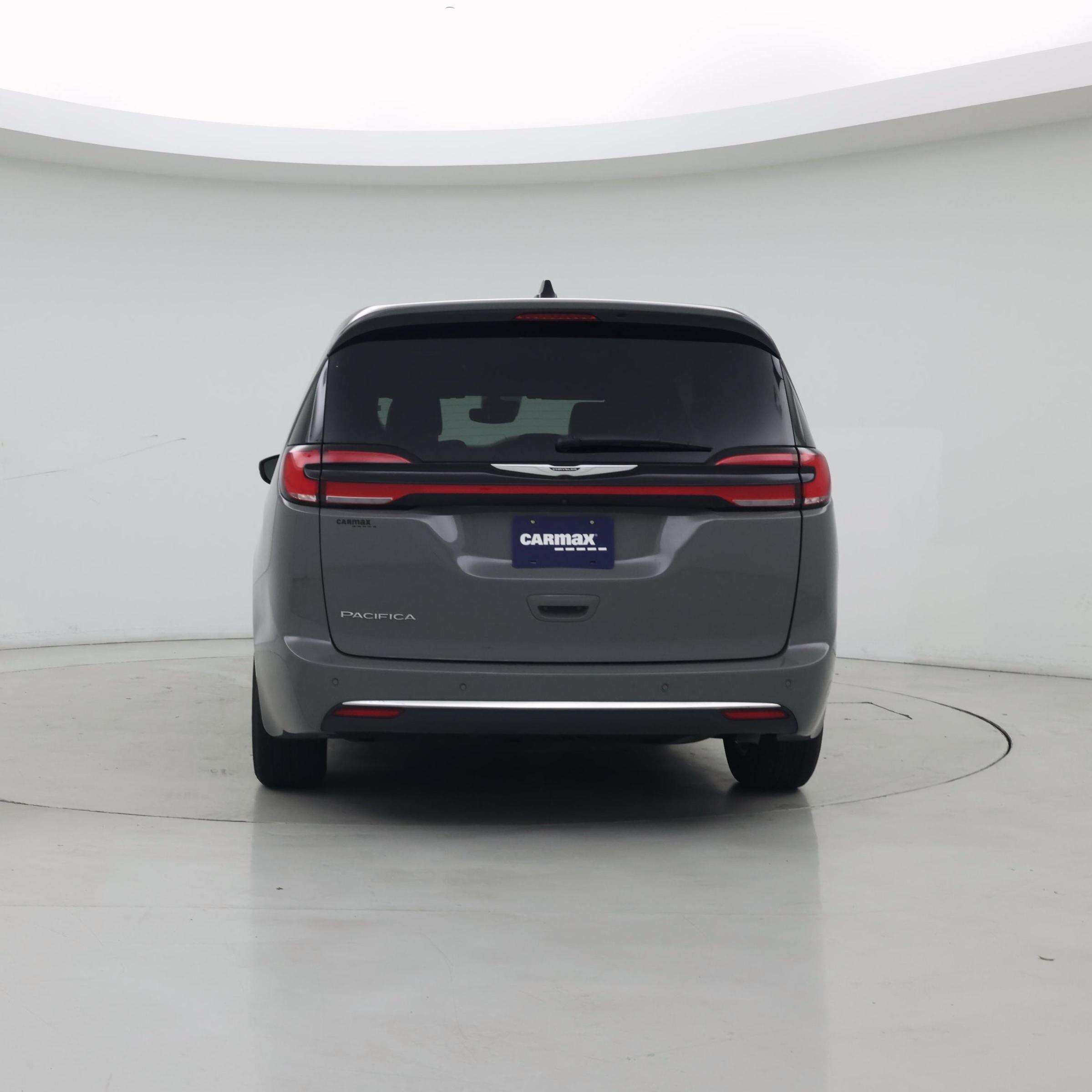 Thumbnail: 2025 Chrysler Pacifica - 6