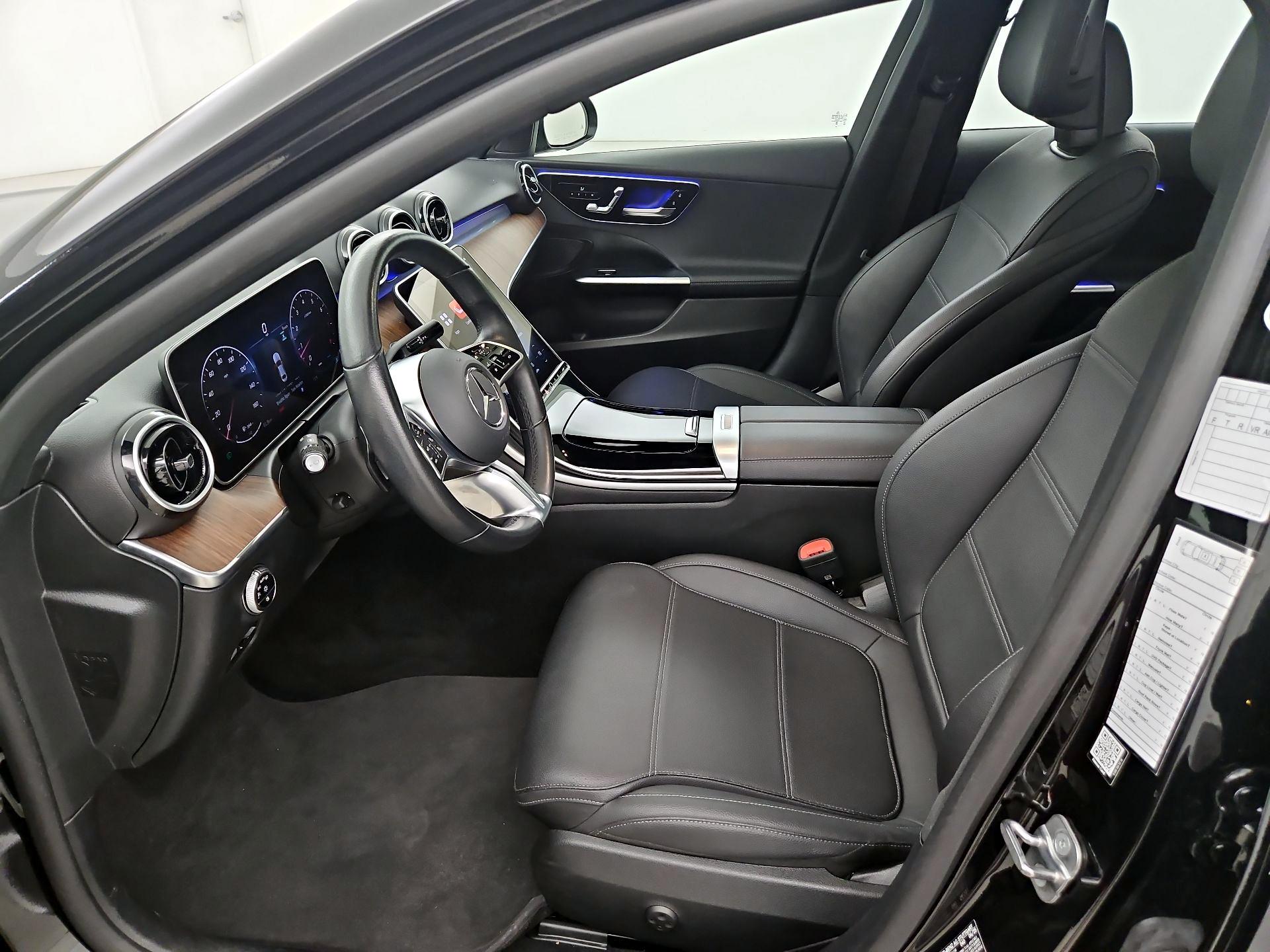 Thumbnail: 2025 Mercedes-Benz C-Class - 9