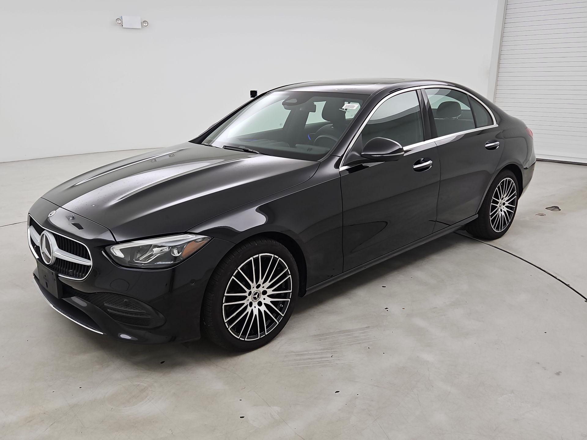 Thumbnail: 2025 Mercedes-Benz C-Class - 3