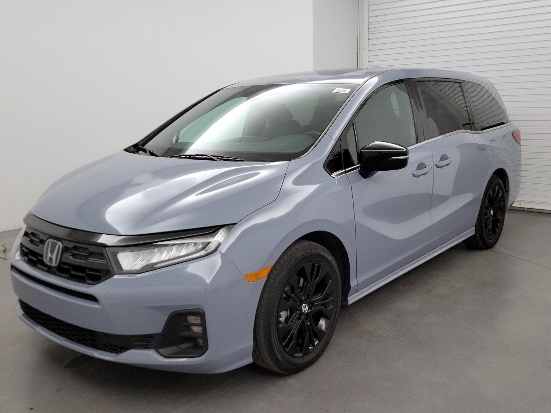 Thumbnail: 2025 Honda Odyssey - 3