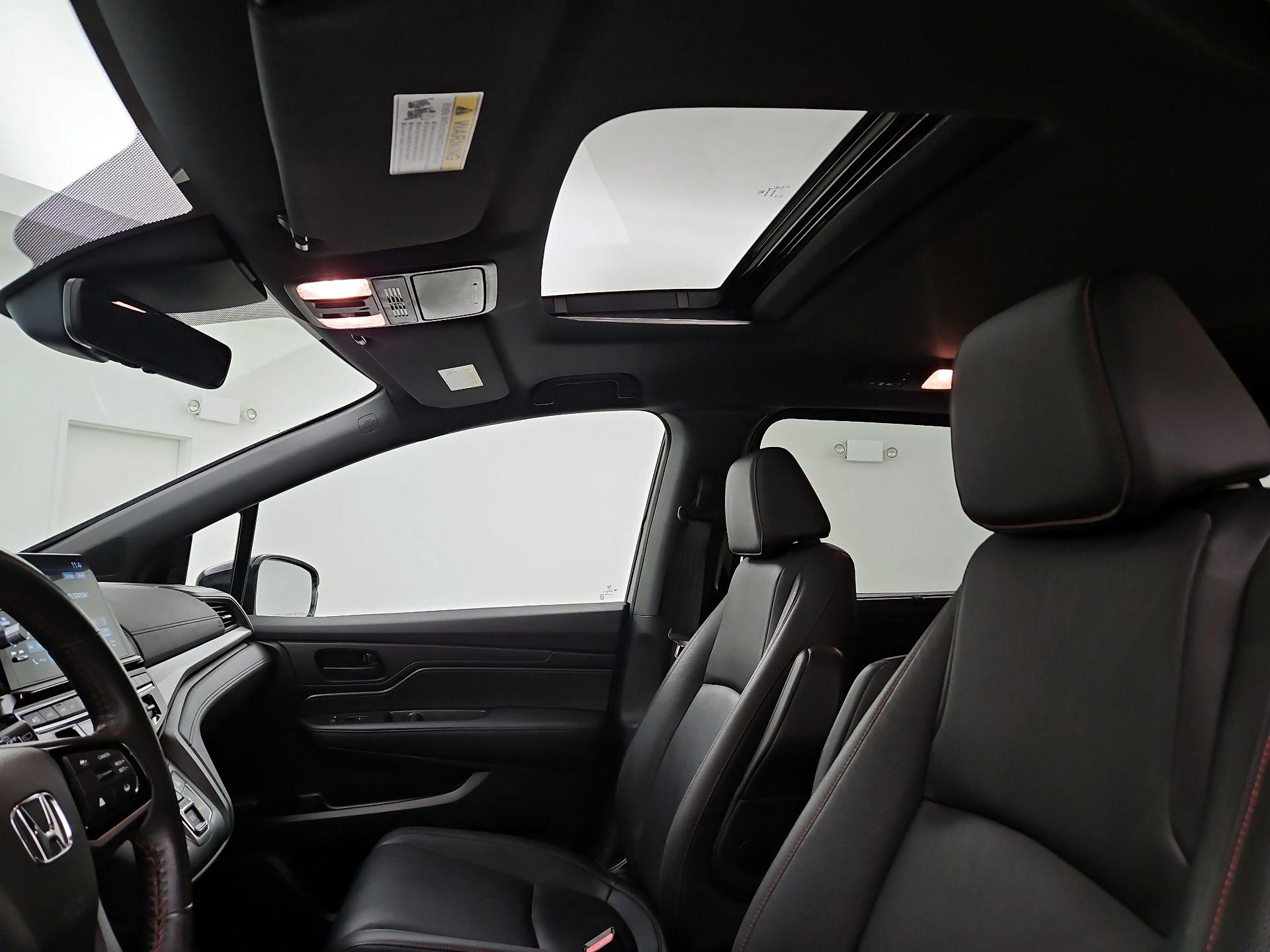 Thumbnail: 2025 Honda Odyssey - 19