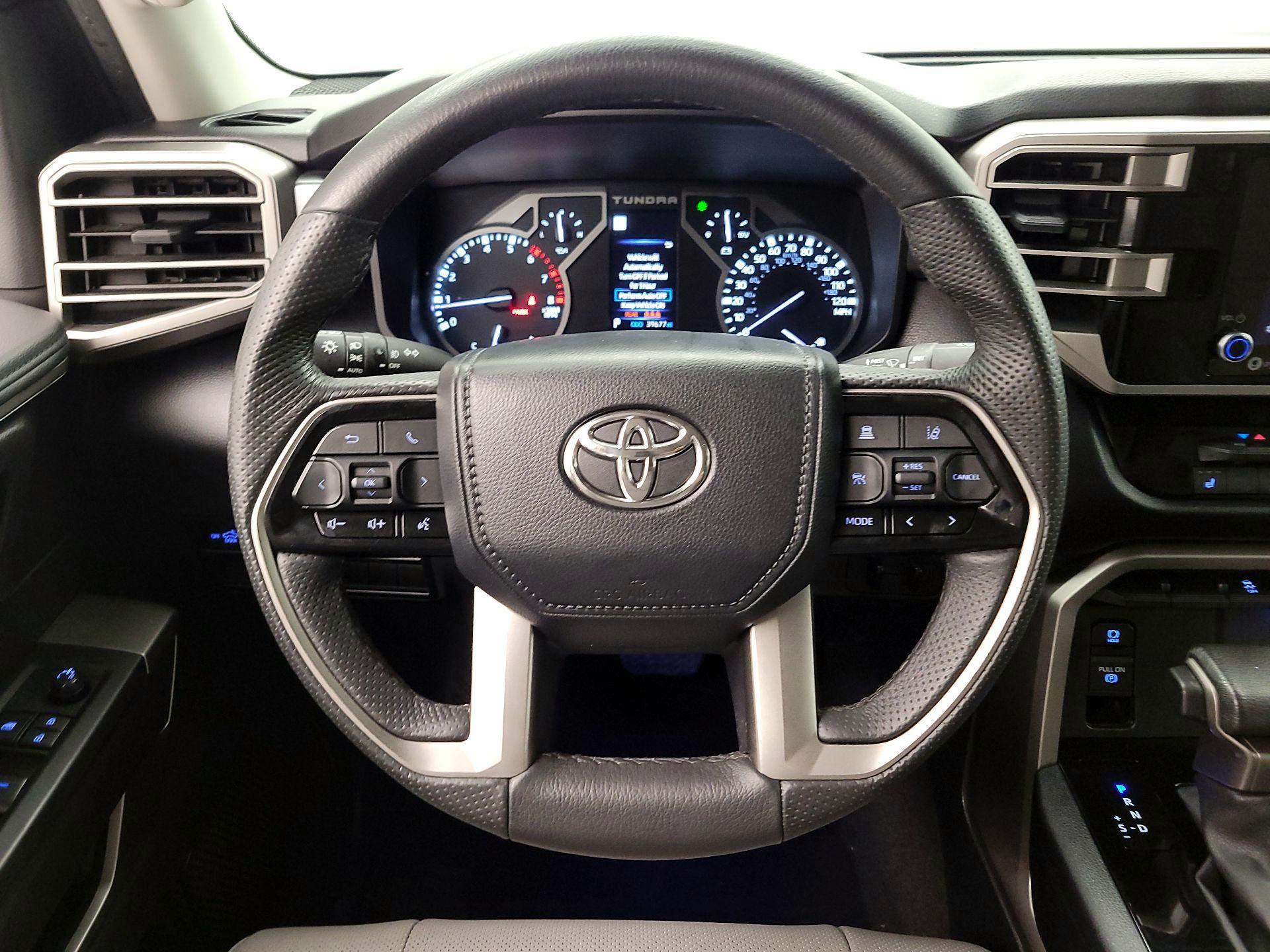 Thumbnail: 2024 Toyota Tundra - 10