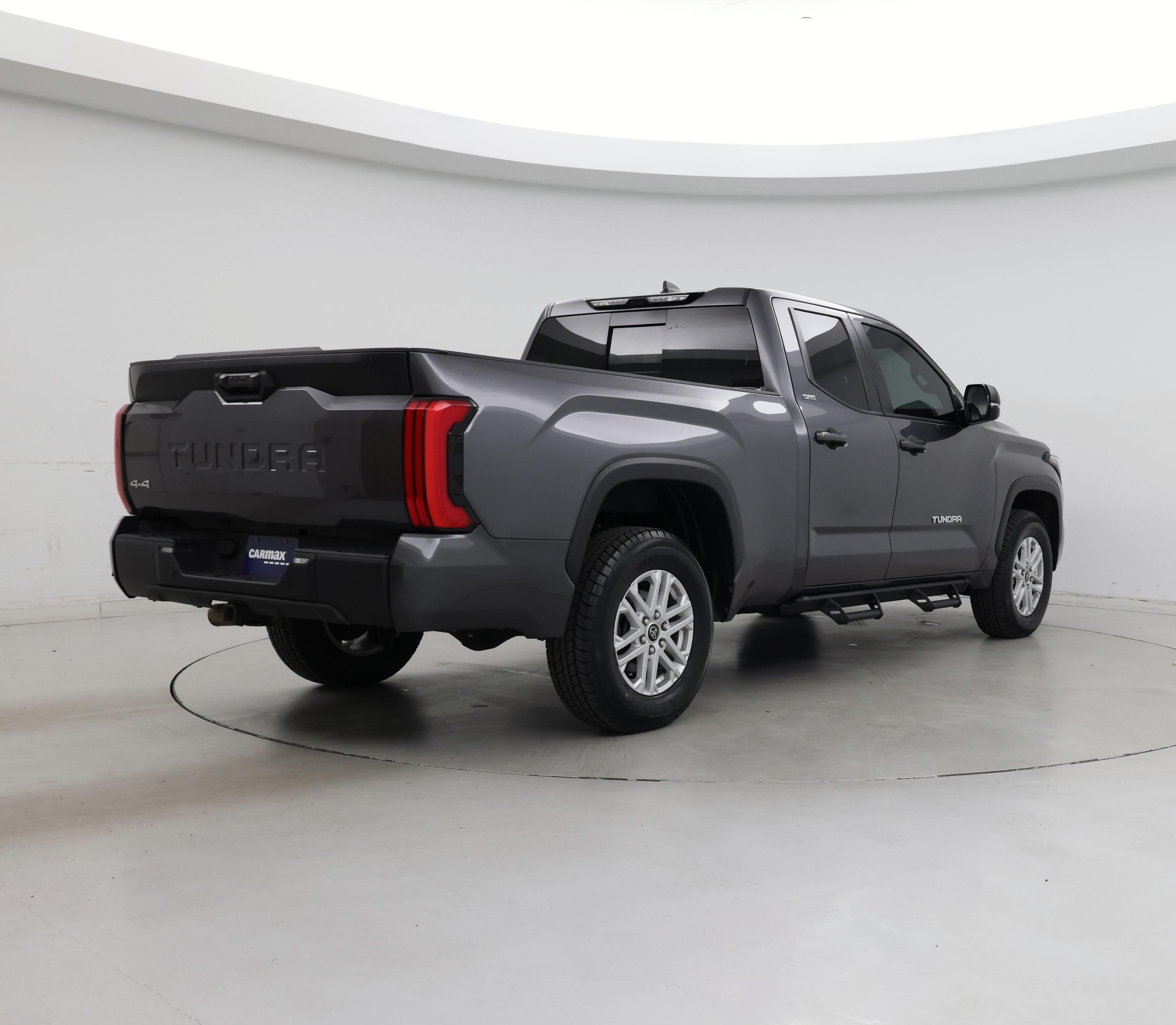 Thumbnail: 2024 Toyota Tundra - 8