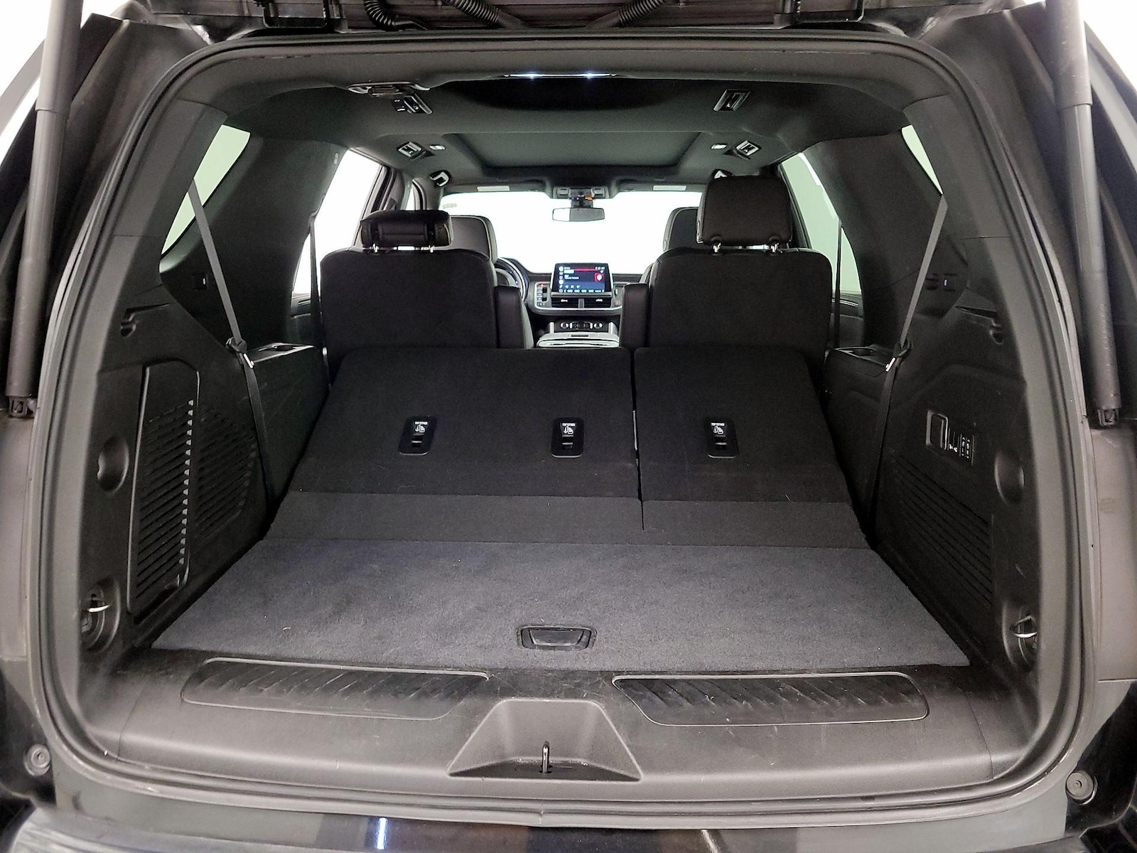 2022 GMC Yukon SLT - Photo 24
