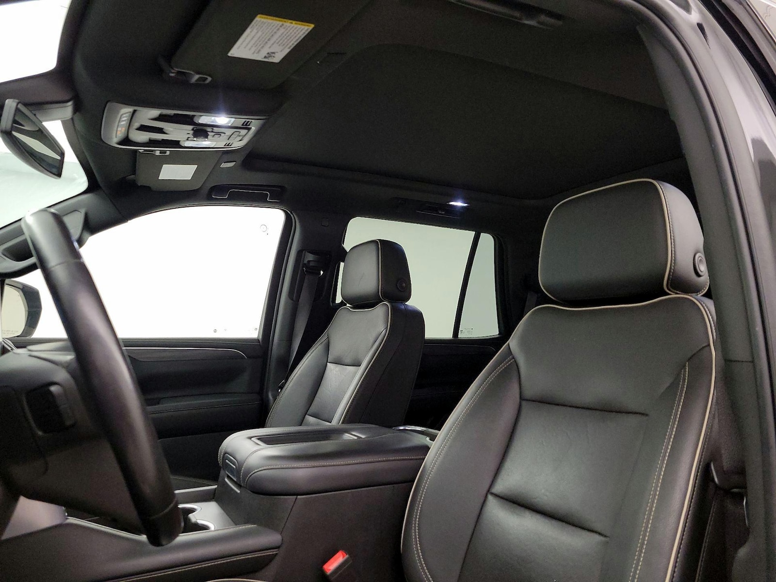2022 GMC Yukon SLT - Photo 26