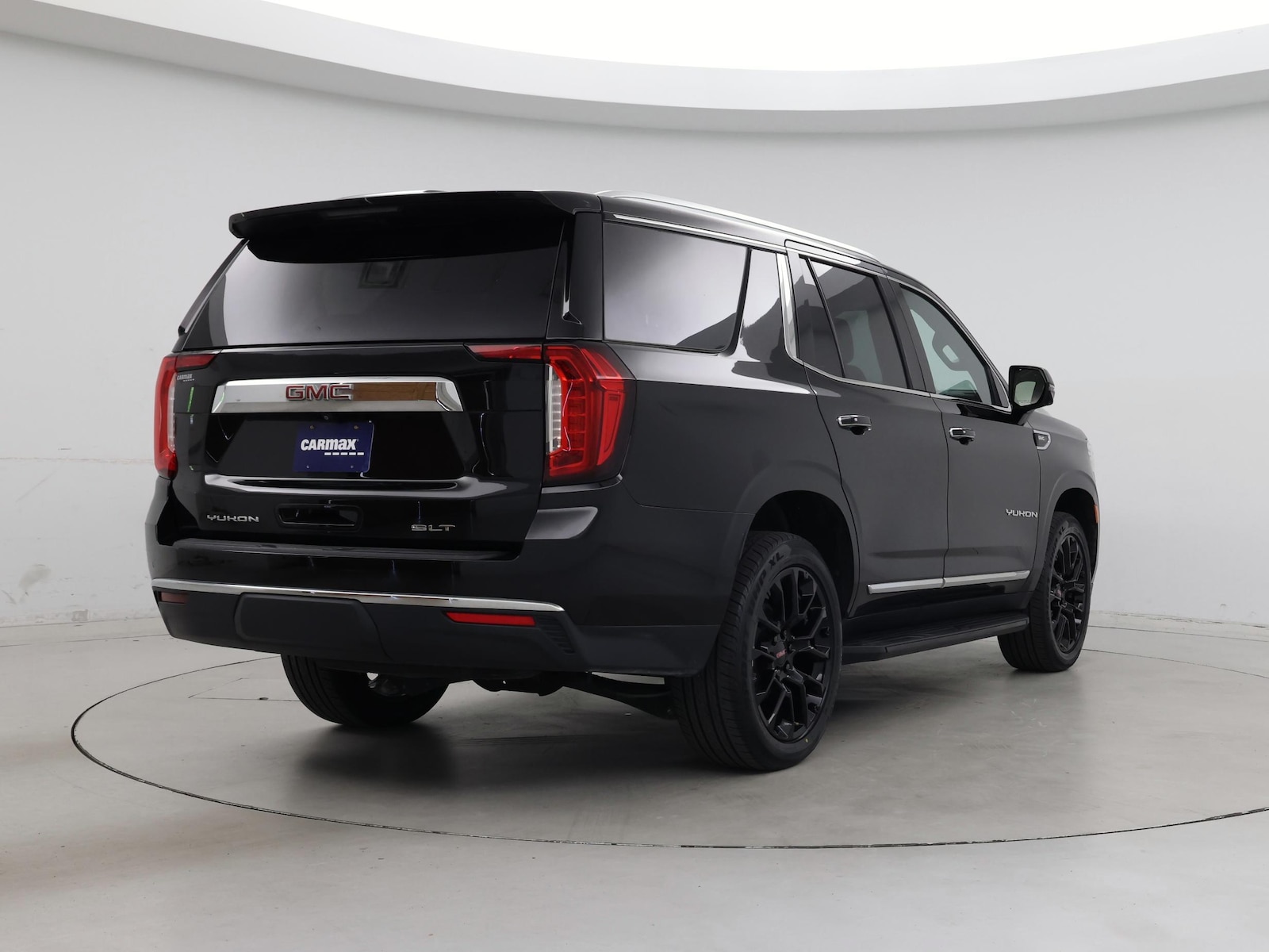 2022 GMC Yukon SLT - Photo 9