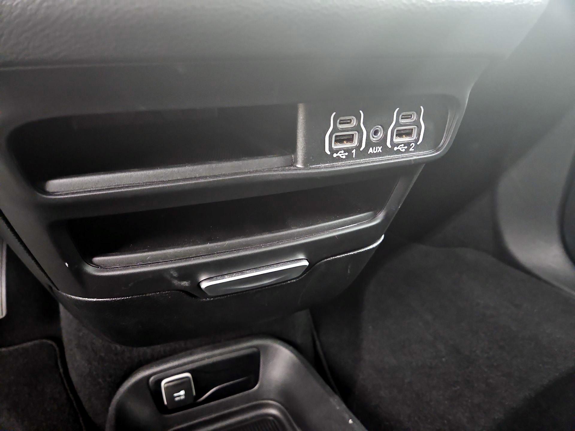 Thumbnail: 2025 Chrysler Pacifica - 16