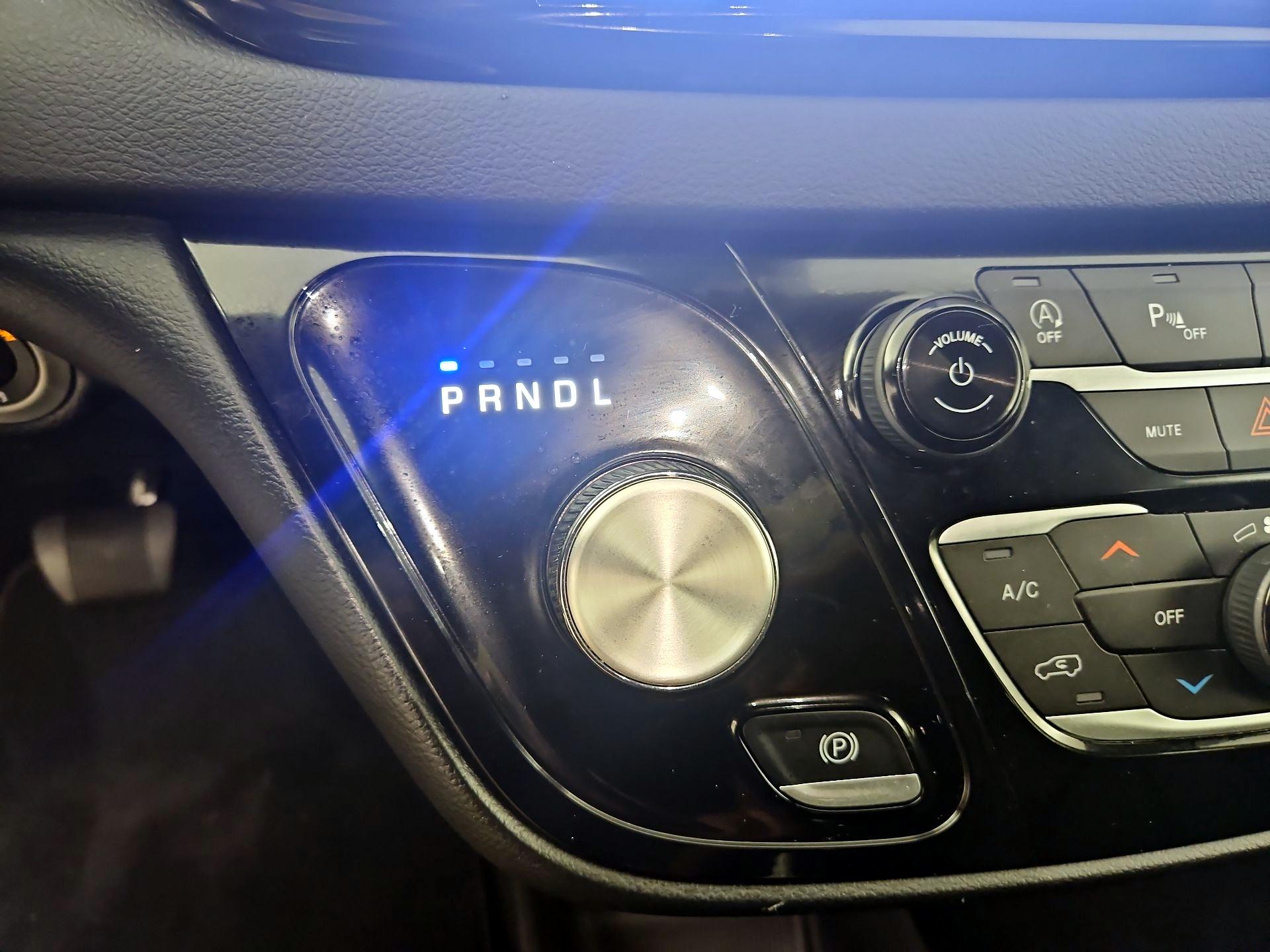 Thumbnail: 2025 Chrysler Pacifica - 15