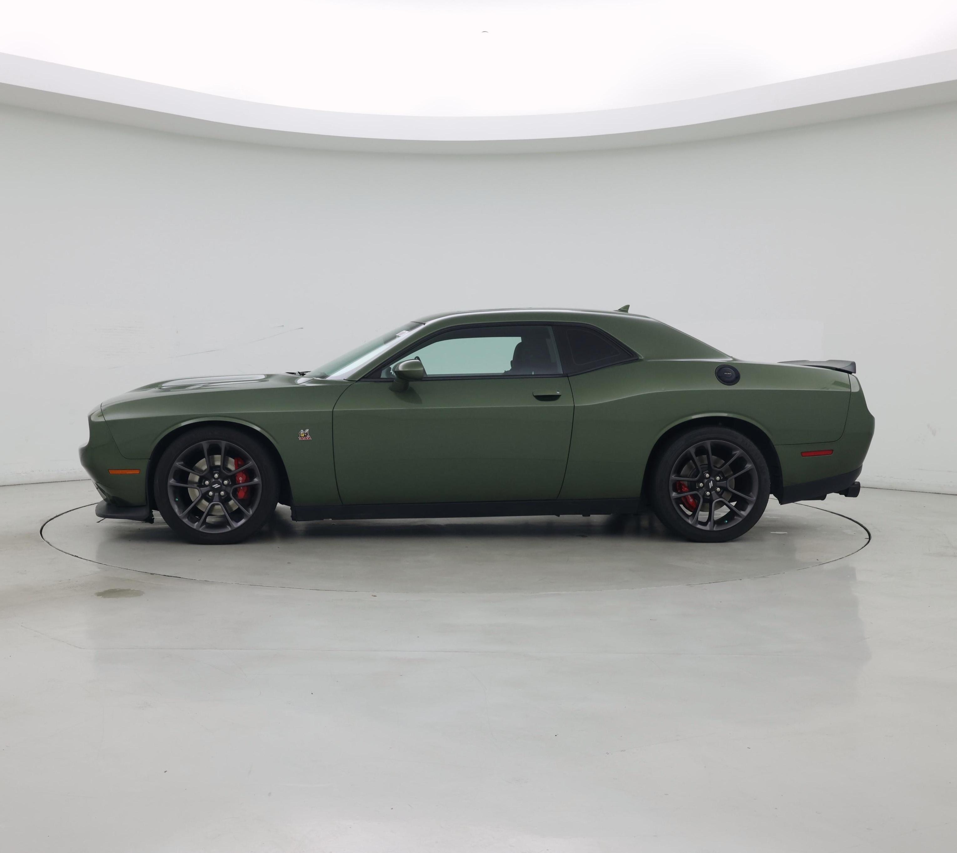 Thumbnail: 2022 Dodge Challenger - 3