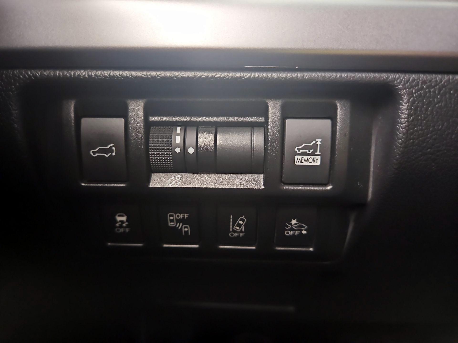 Thumbnail: 2018 Subaru Outback - 13