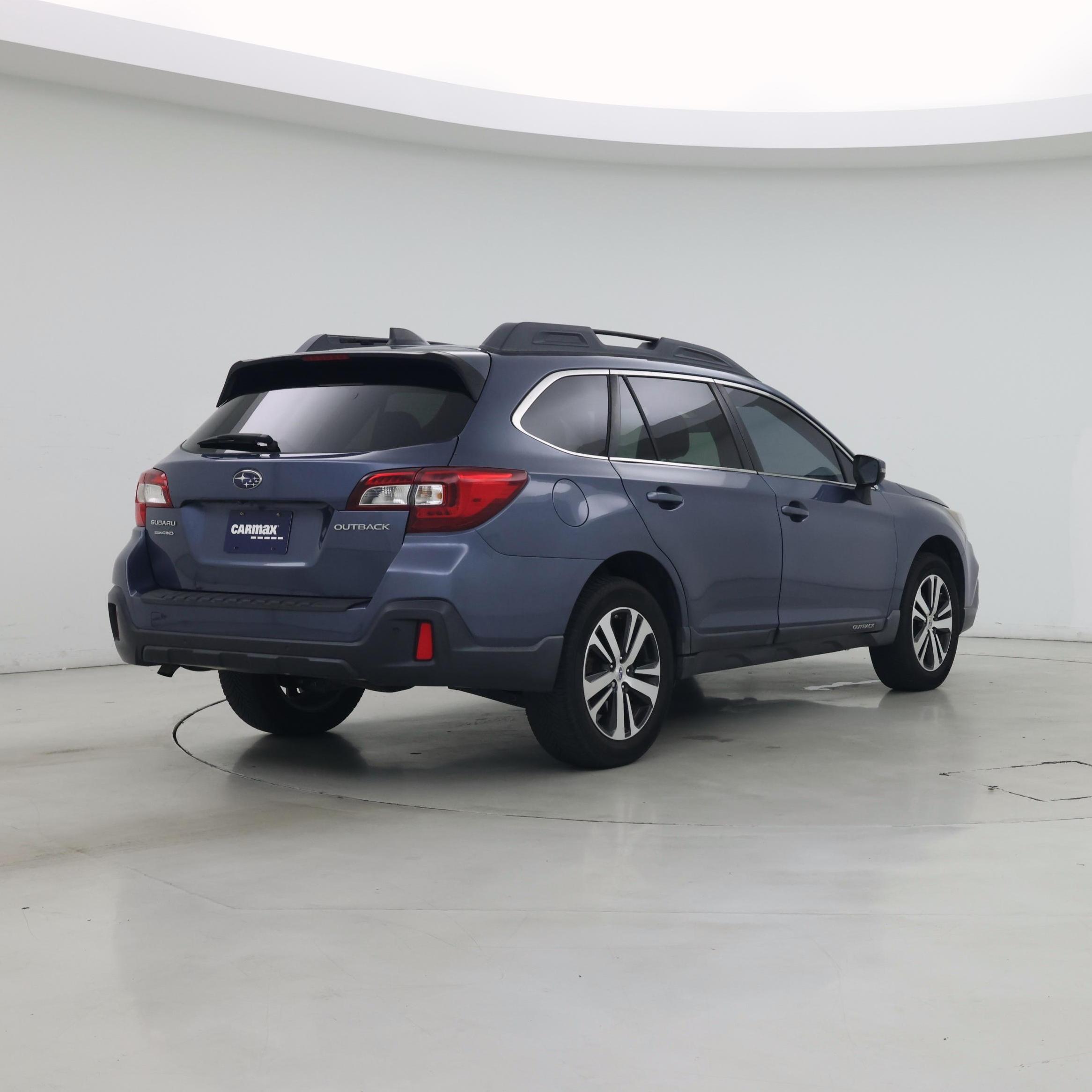Thumbnail: 2018 Subaru Outback - 8