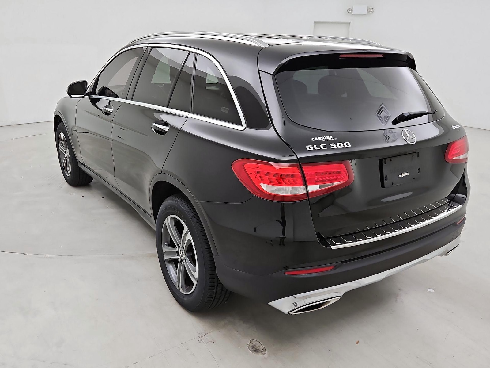 2016 Mercedes-Benz GLC GLC300 - Photo 7