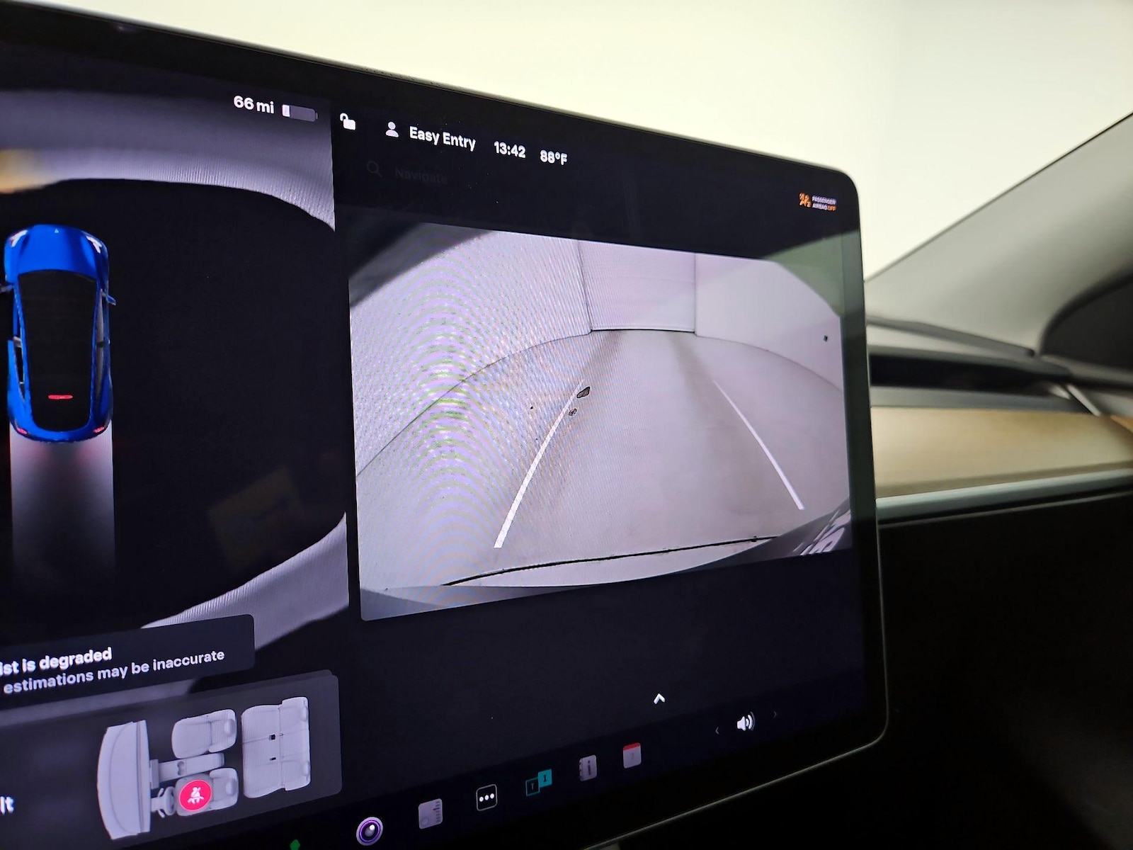2023 Tesla Model Y Long Range - Photo 16