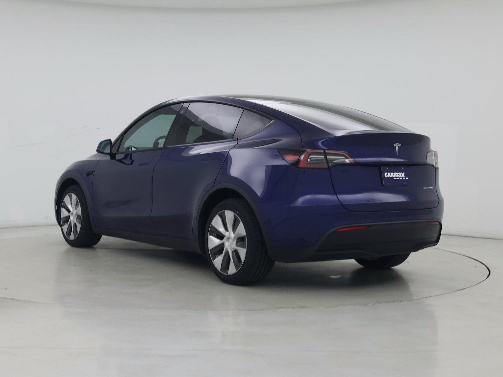 2023 Tesla Model Y Long Range - Photo 3