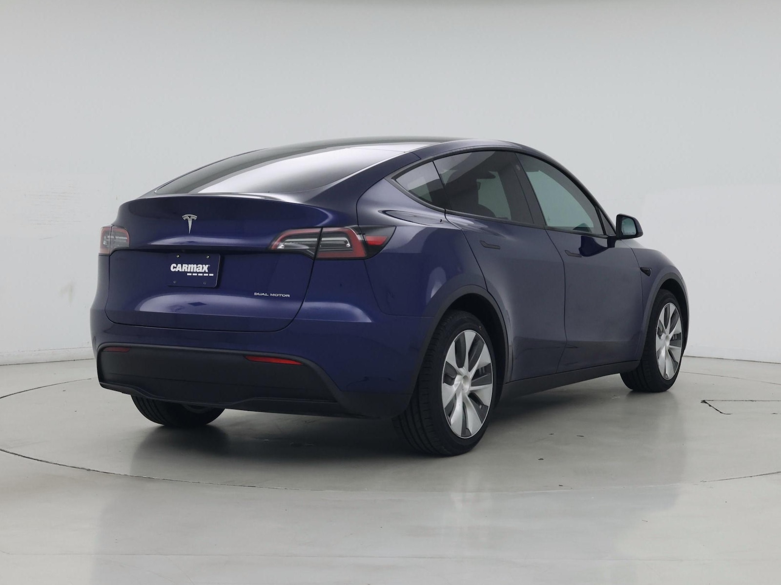 2023 Tesla Model Y Long Range - Photo 9