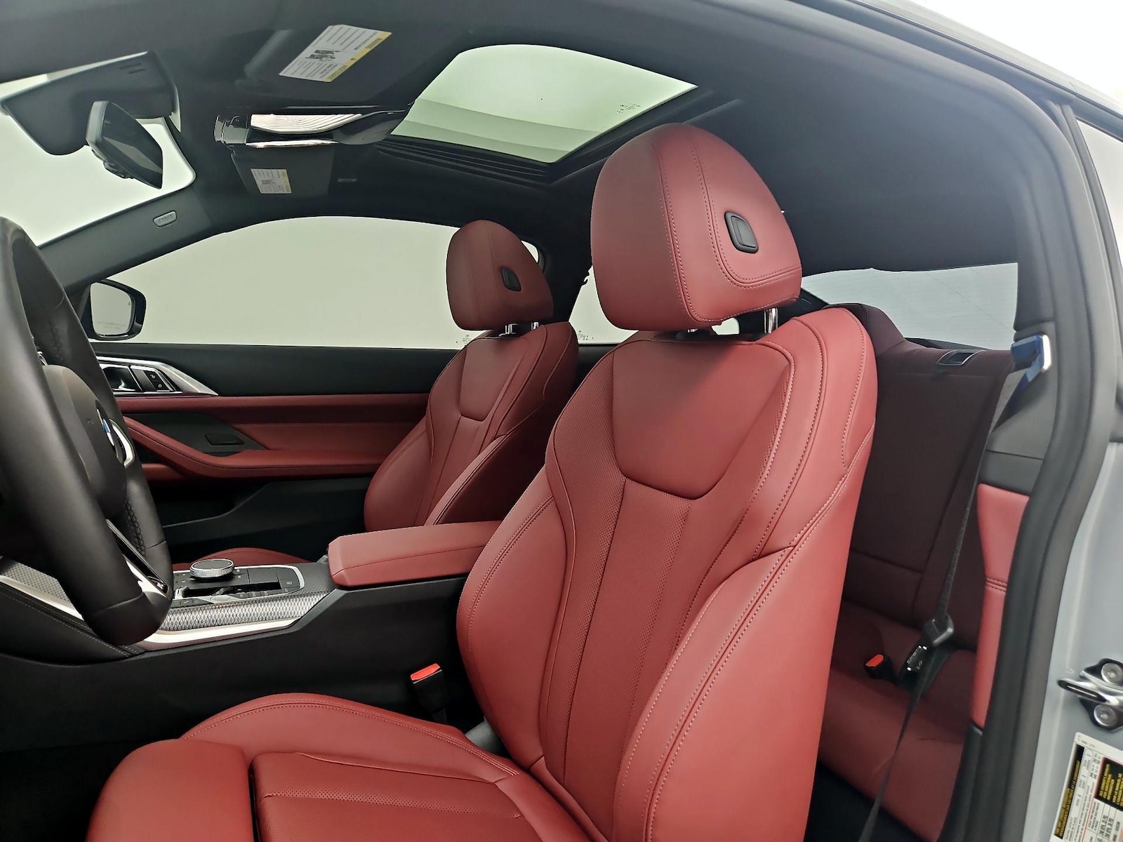 Sunroof(s) & Overhead Airbags