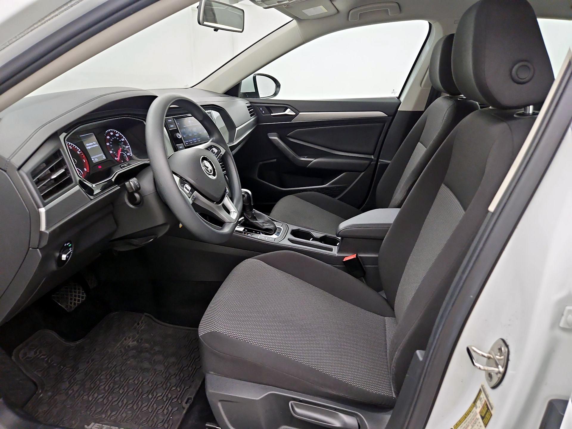 Thumbnail: 2021 Volkswagen Jetta - 11