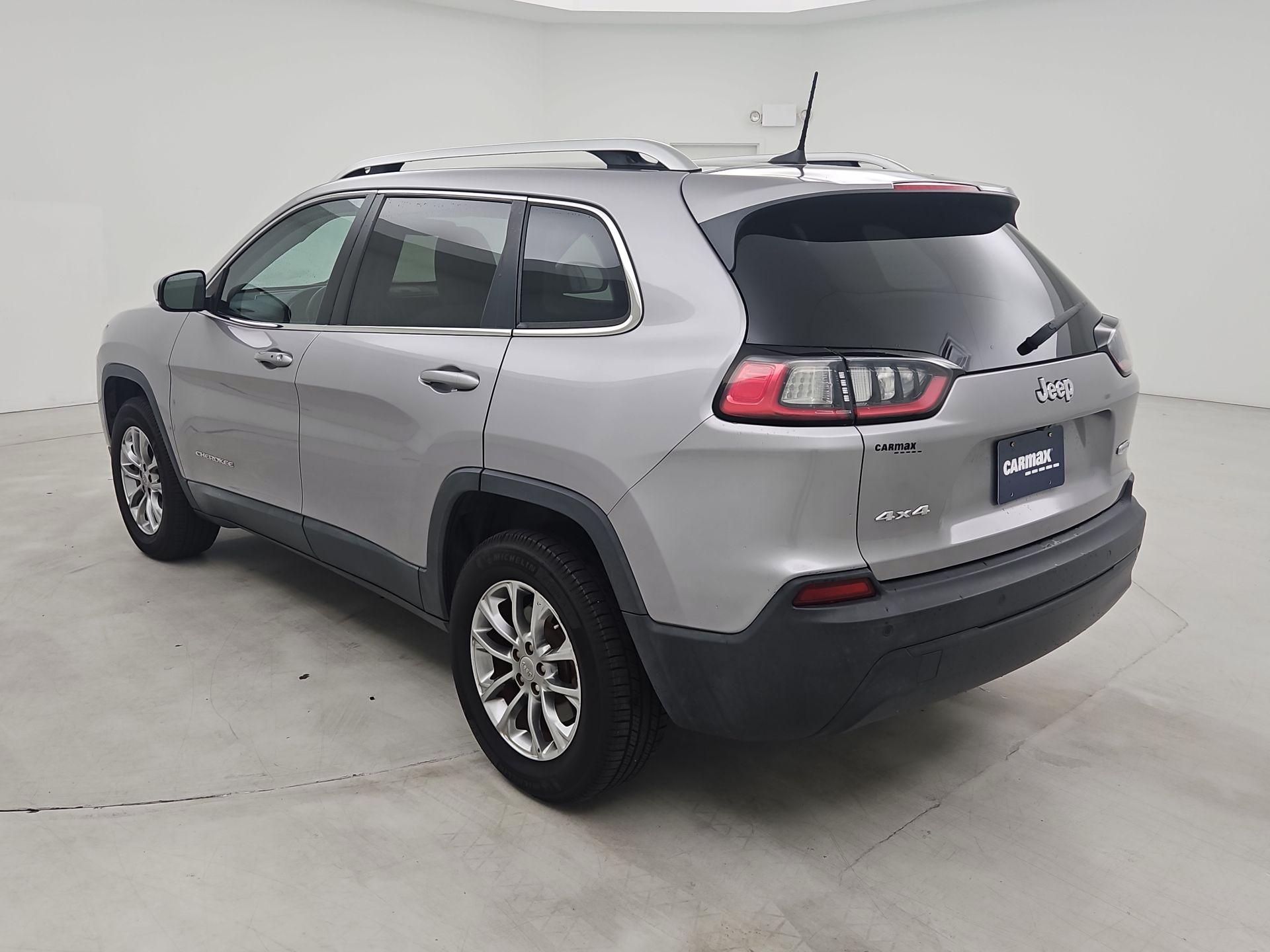 Thumbnail: 2020 Jeep Cherokee - 7