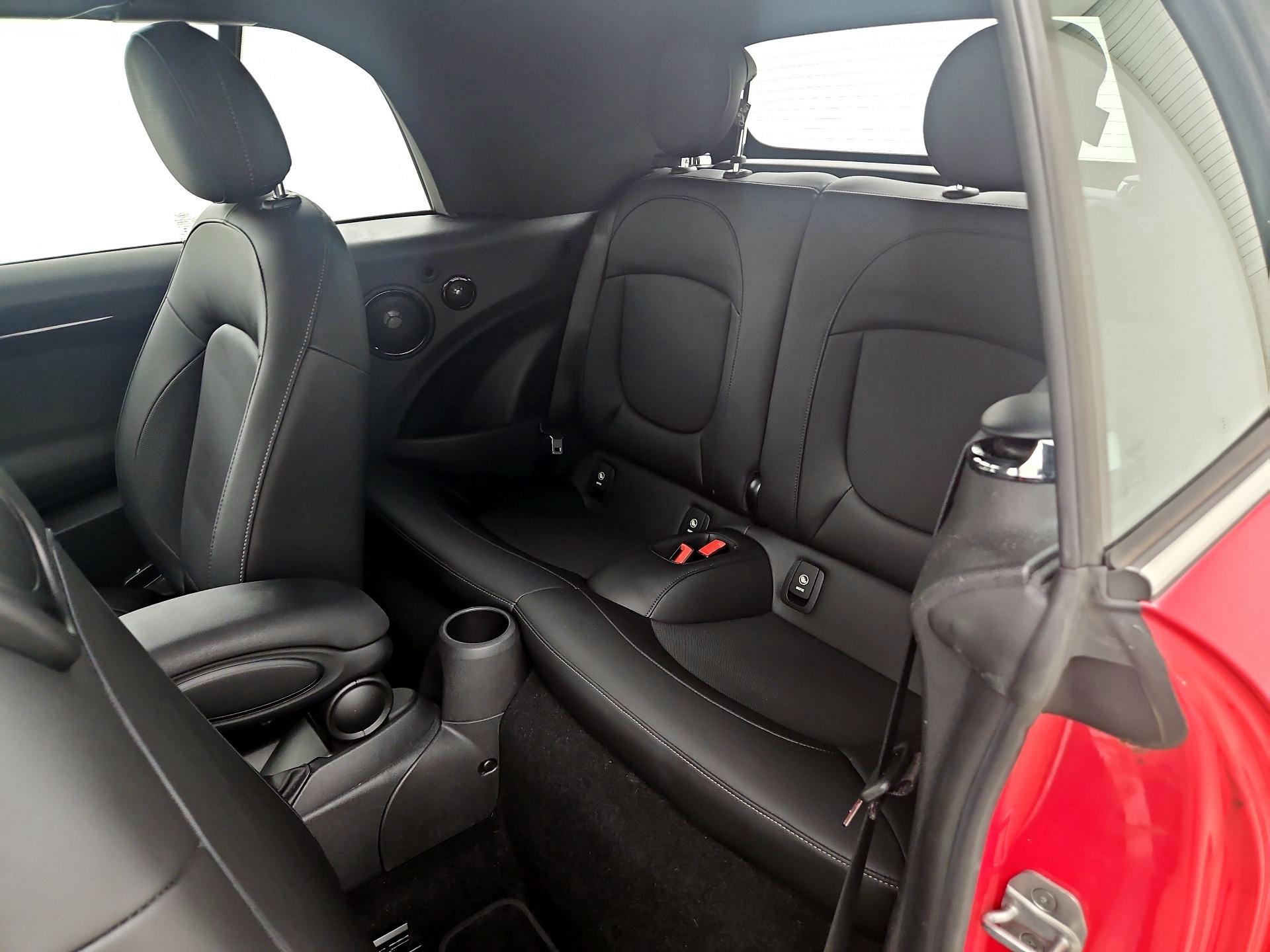 Thumbnail: 2021 MINI Cooper - 17