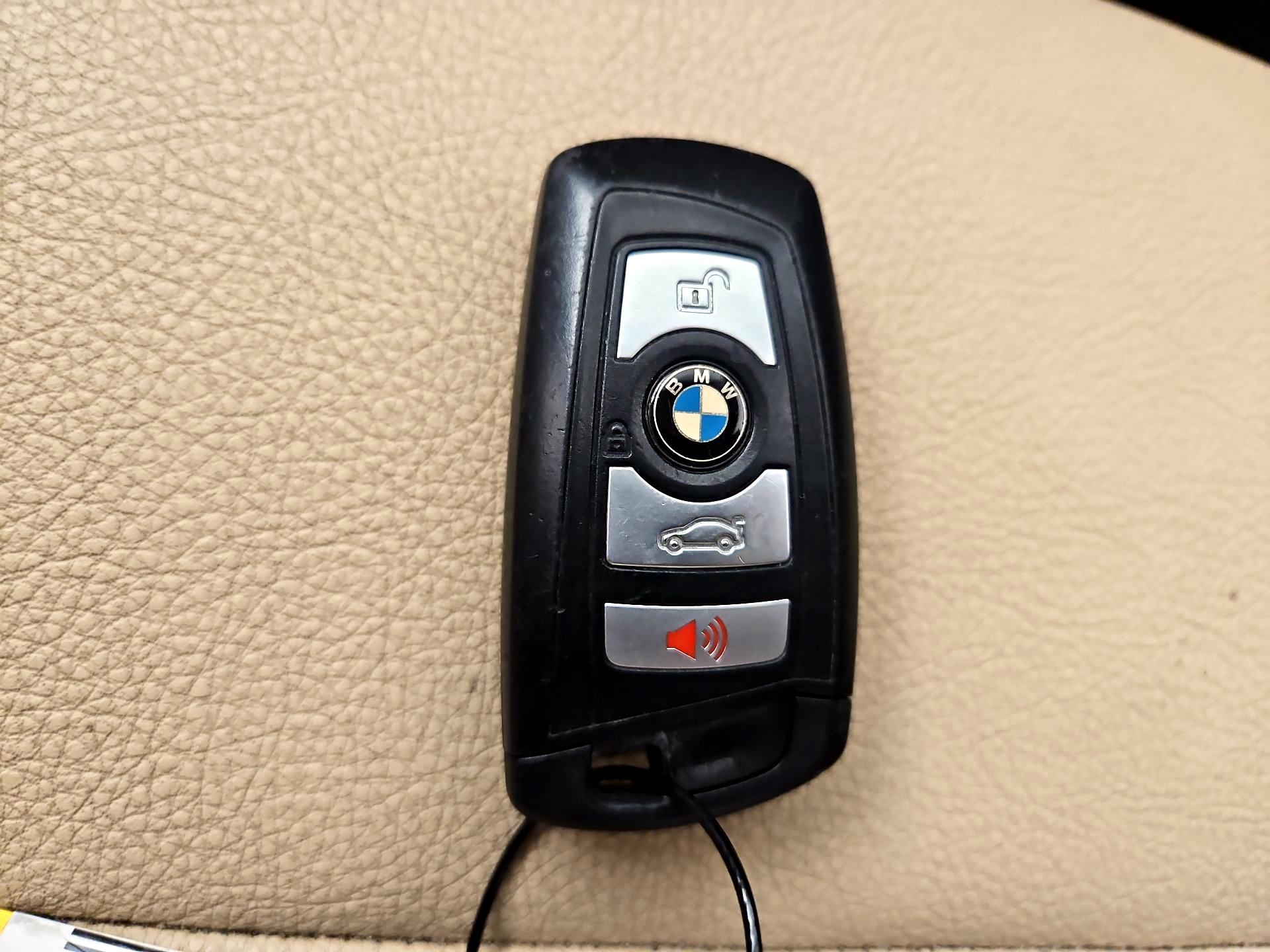 Thumbnail: 2018 BMW 3 Series - 20