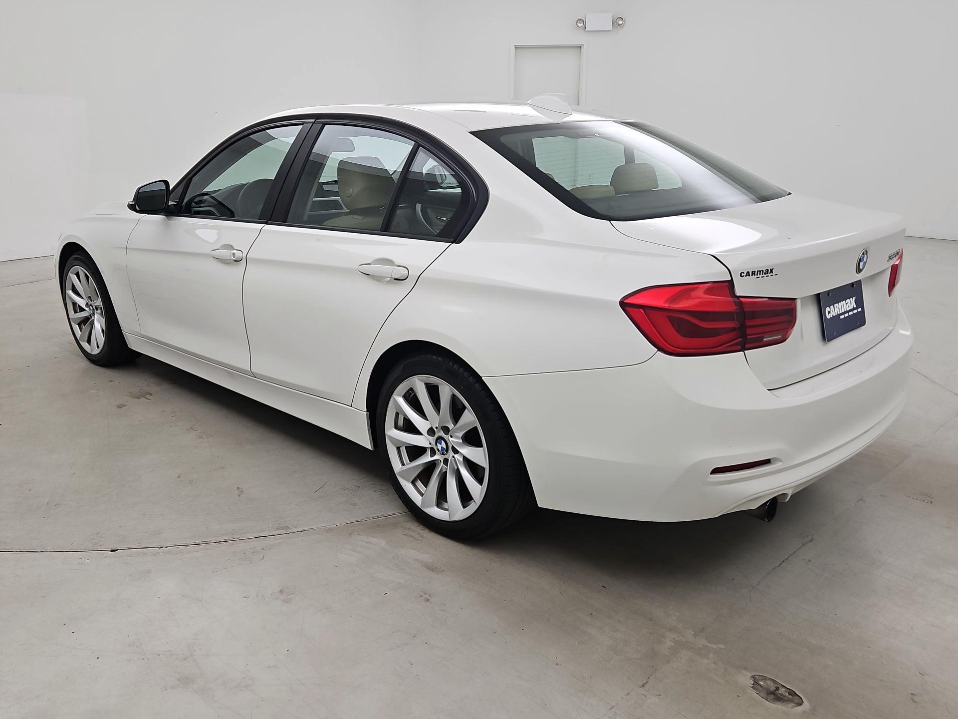 Thumbnail: 2018 BMW 3 Series - 7