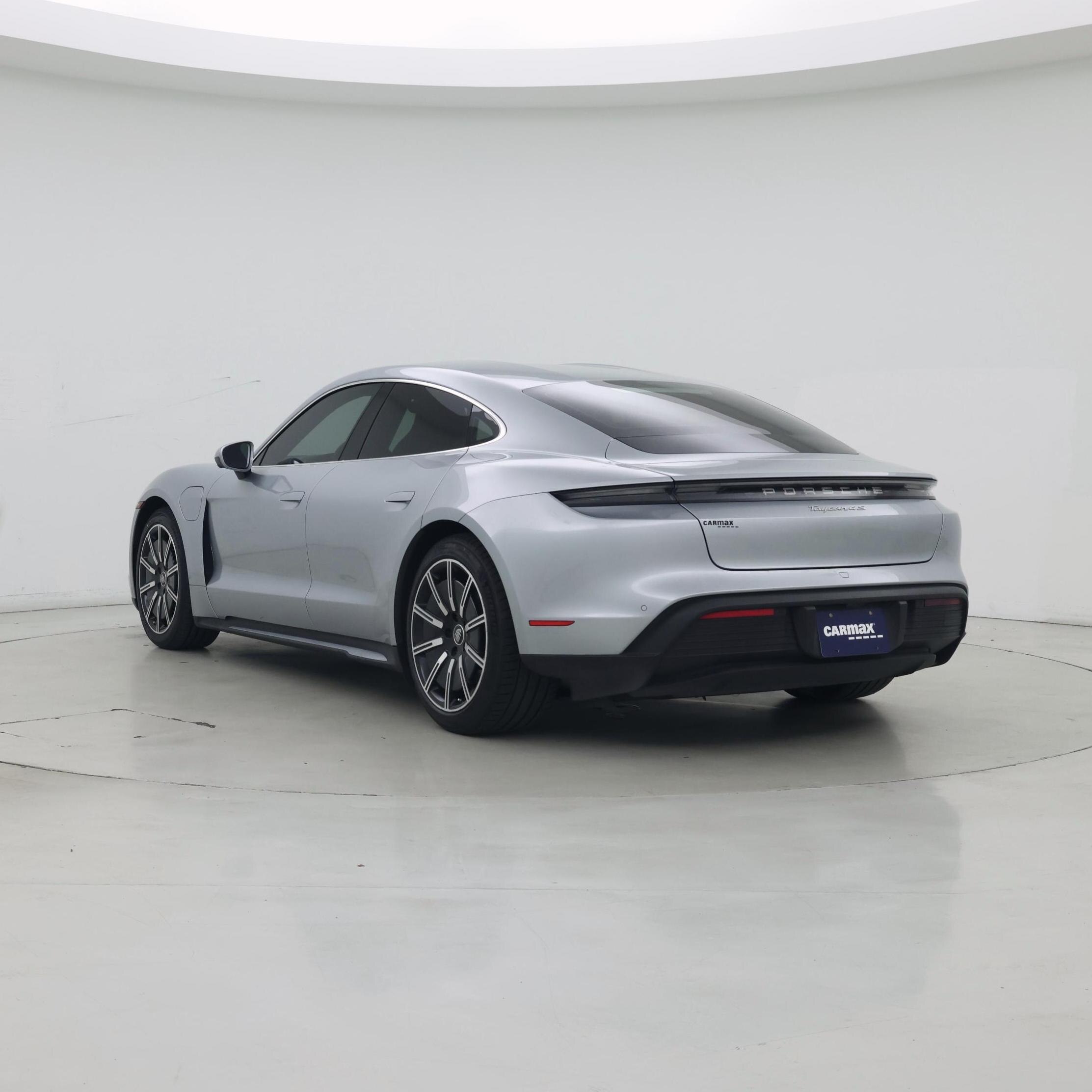 Thumbnail: 2021 Porsche Taycan - 2