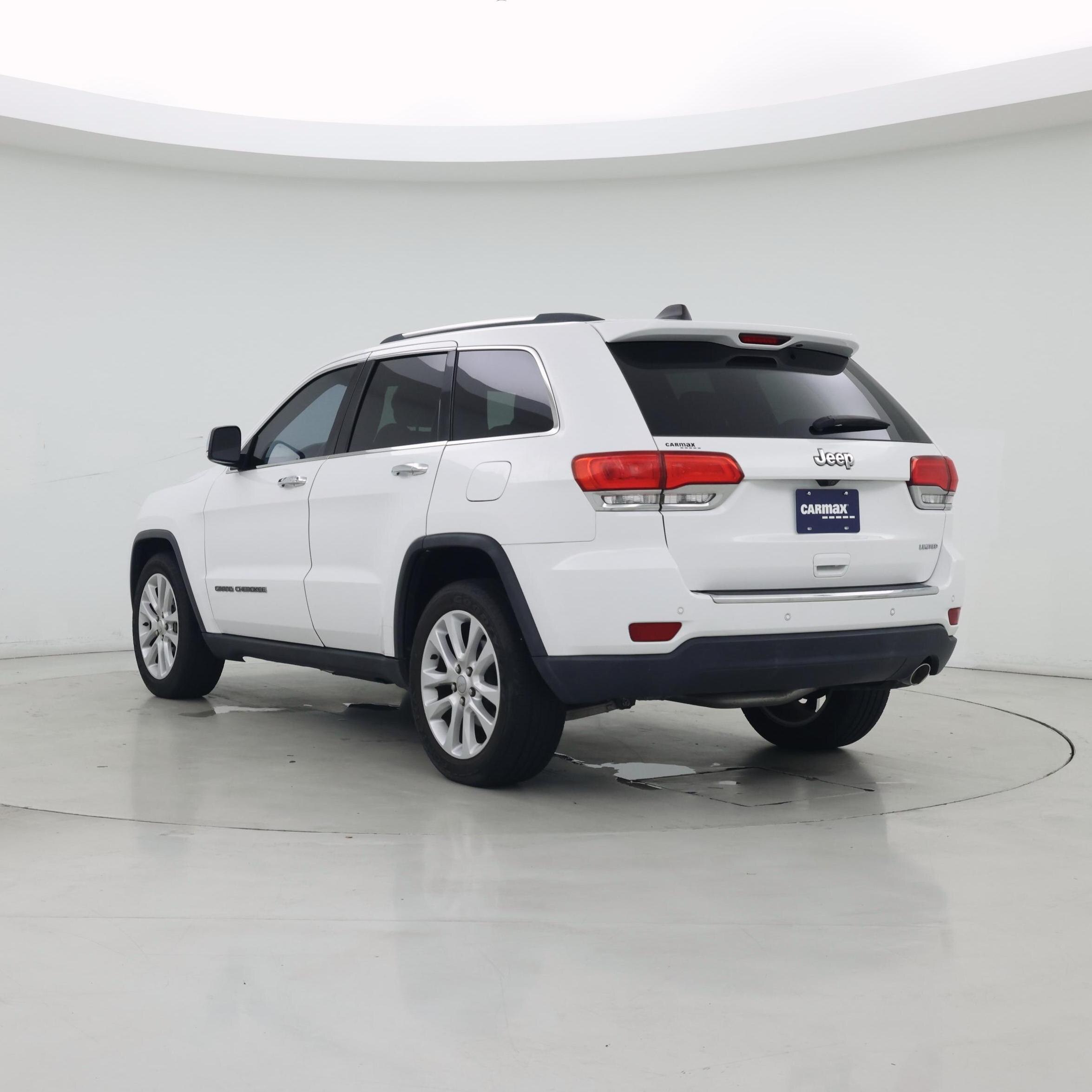Thumbnail: 2017 Jeep Grand Cherokee - 2