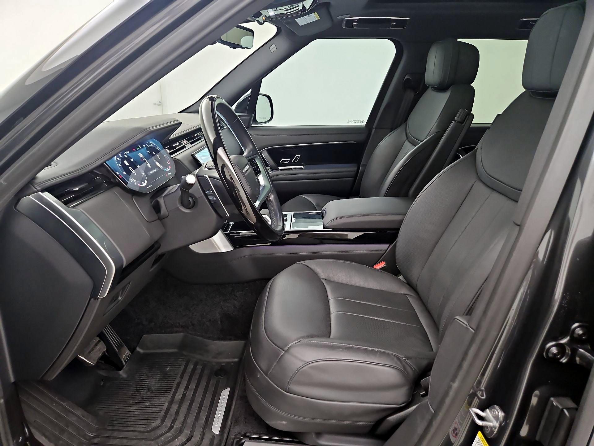Thumbnail: 2023 Land Rover Range Rover - 11