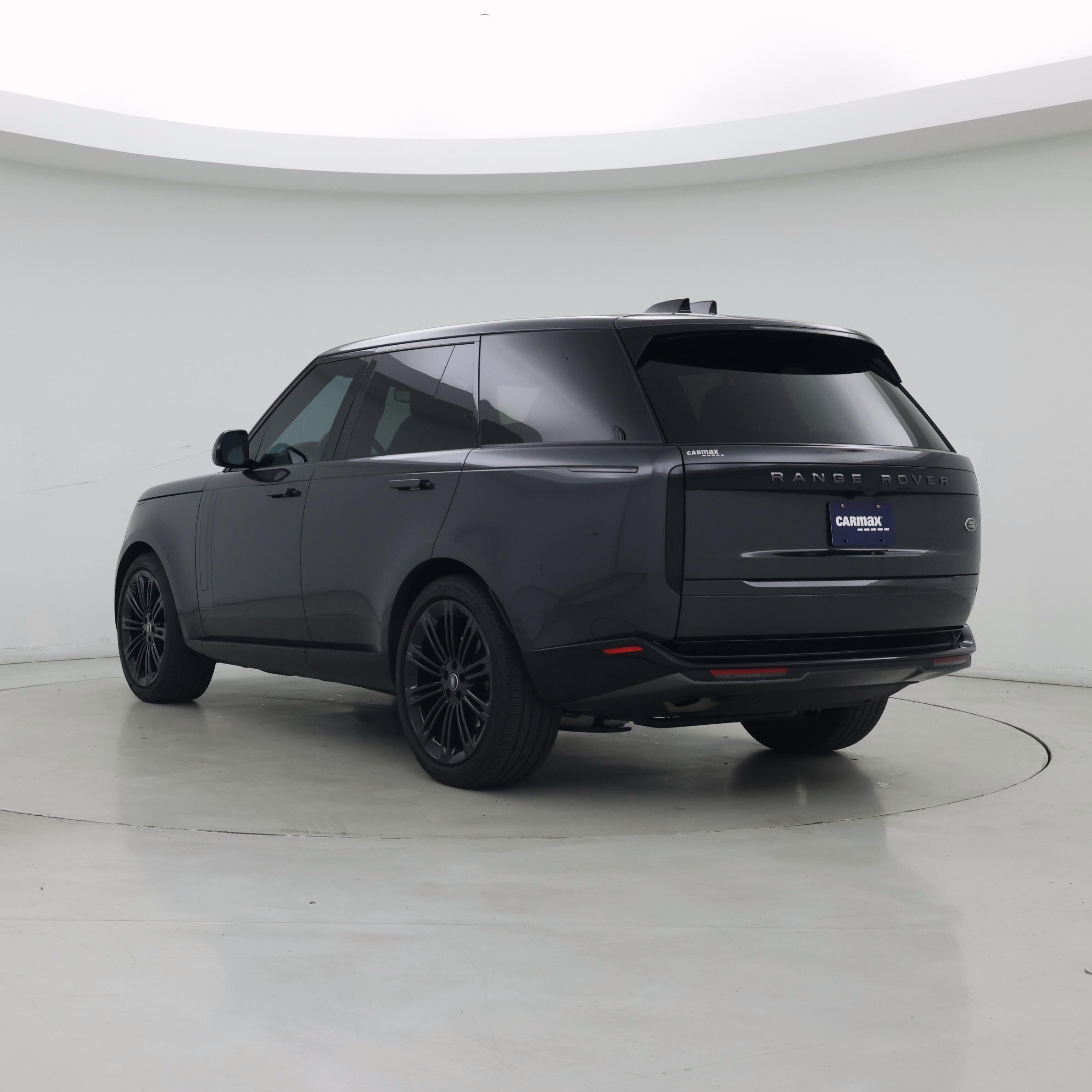 Thumbnail: 2023 Land Rover Range Rover - 2