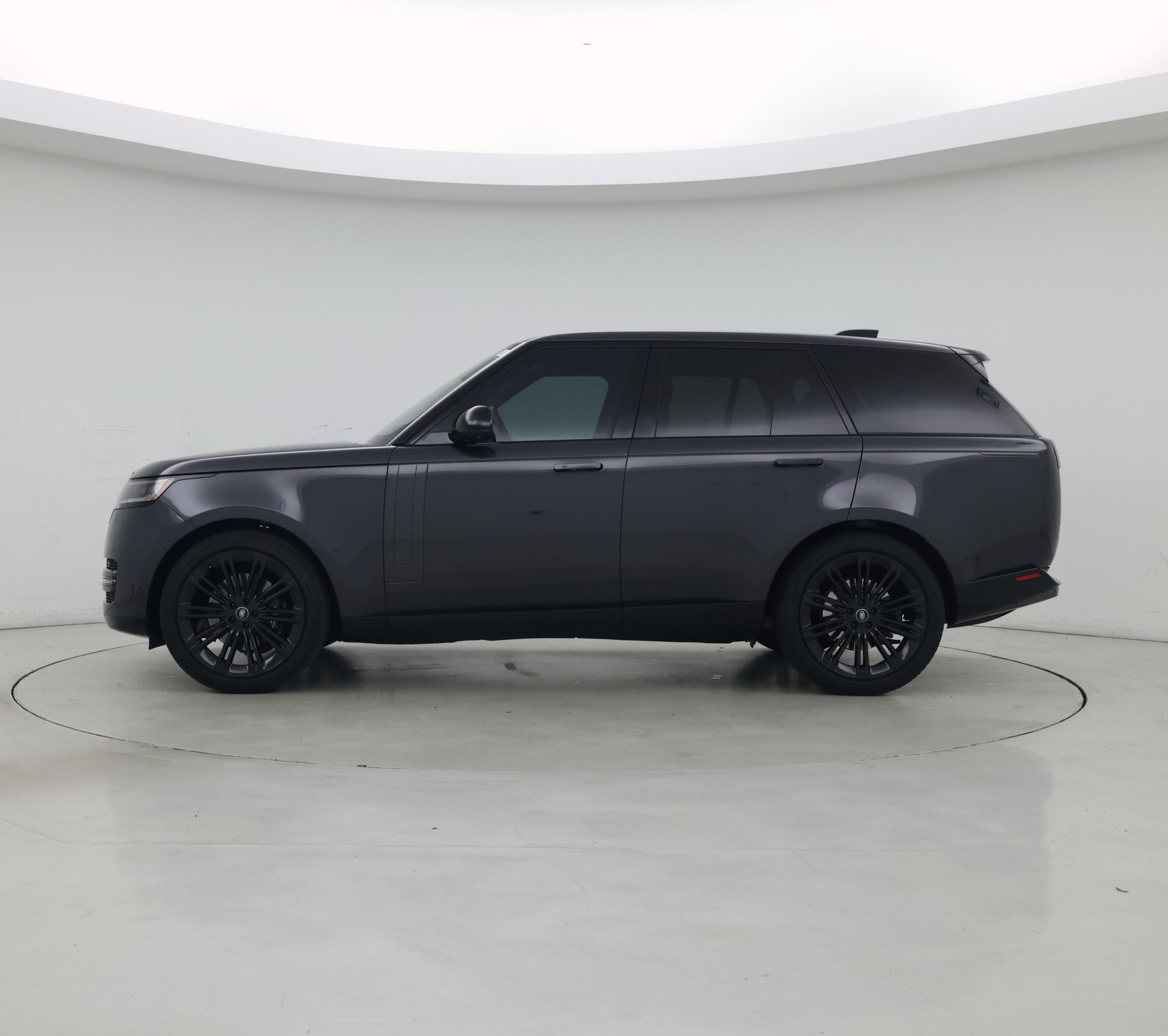 Thumbnail: 2023 Land Rover Range Rover - 3