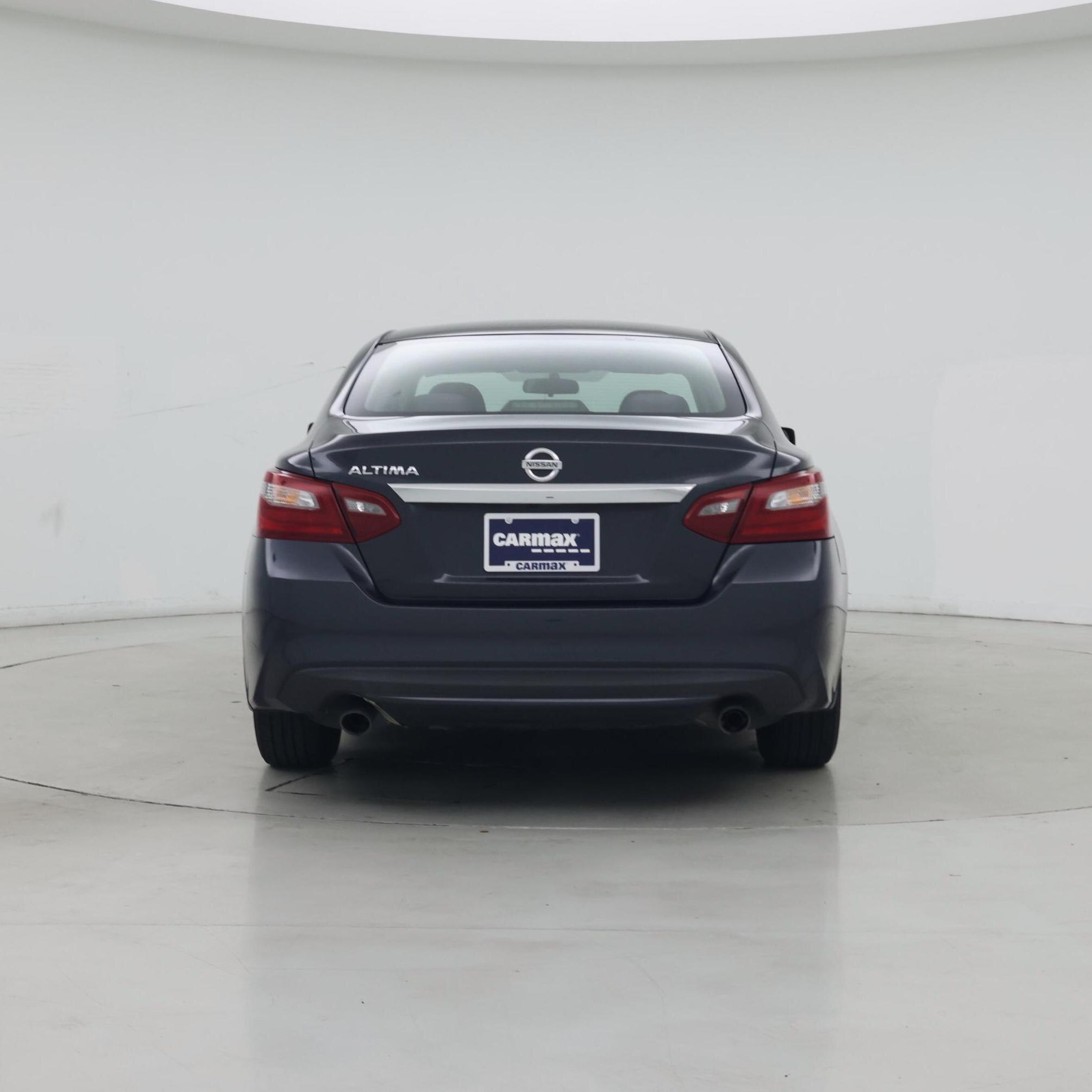 Thumbnail: 2018 Nissan Altima - 6