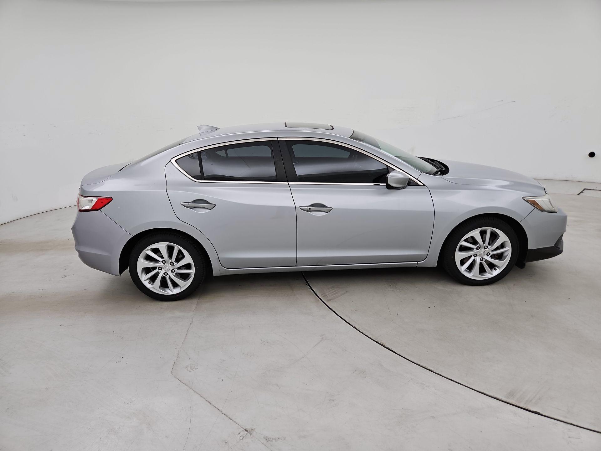 Thumbnail: 2017 Acura ILX - 4