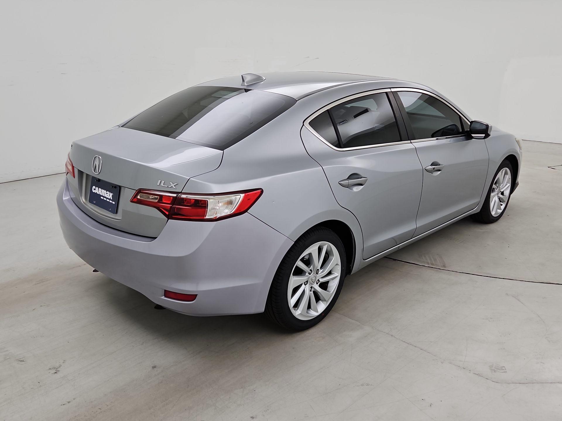 Thumbnail: 2017 Acura ILX - 5