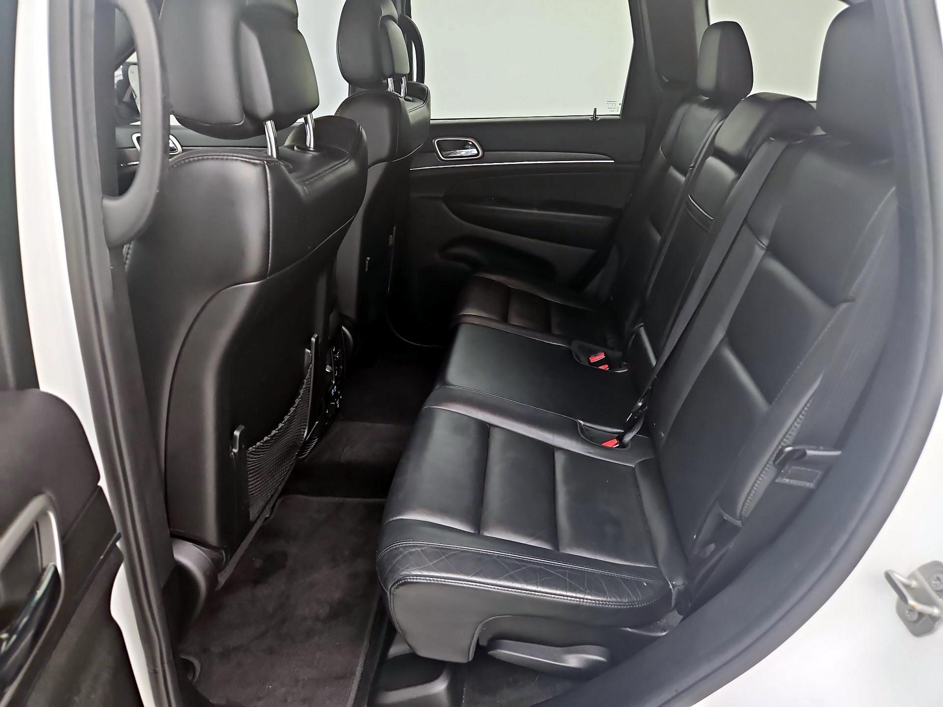 Thumbnail: 2018 Jeep Grand Cherokee - 20