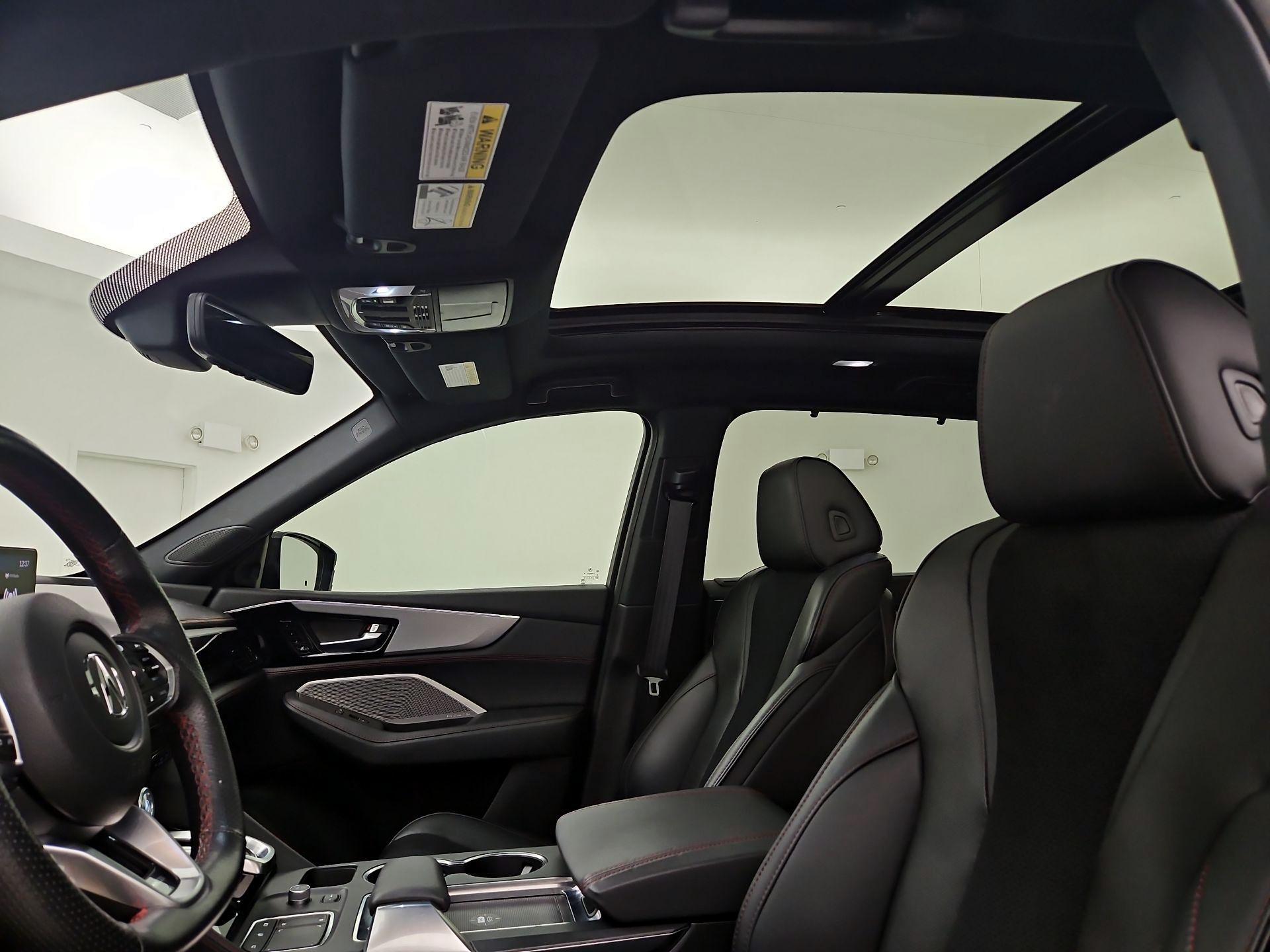 Thumbnail: 2022 Acura MDX - 20