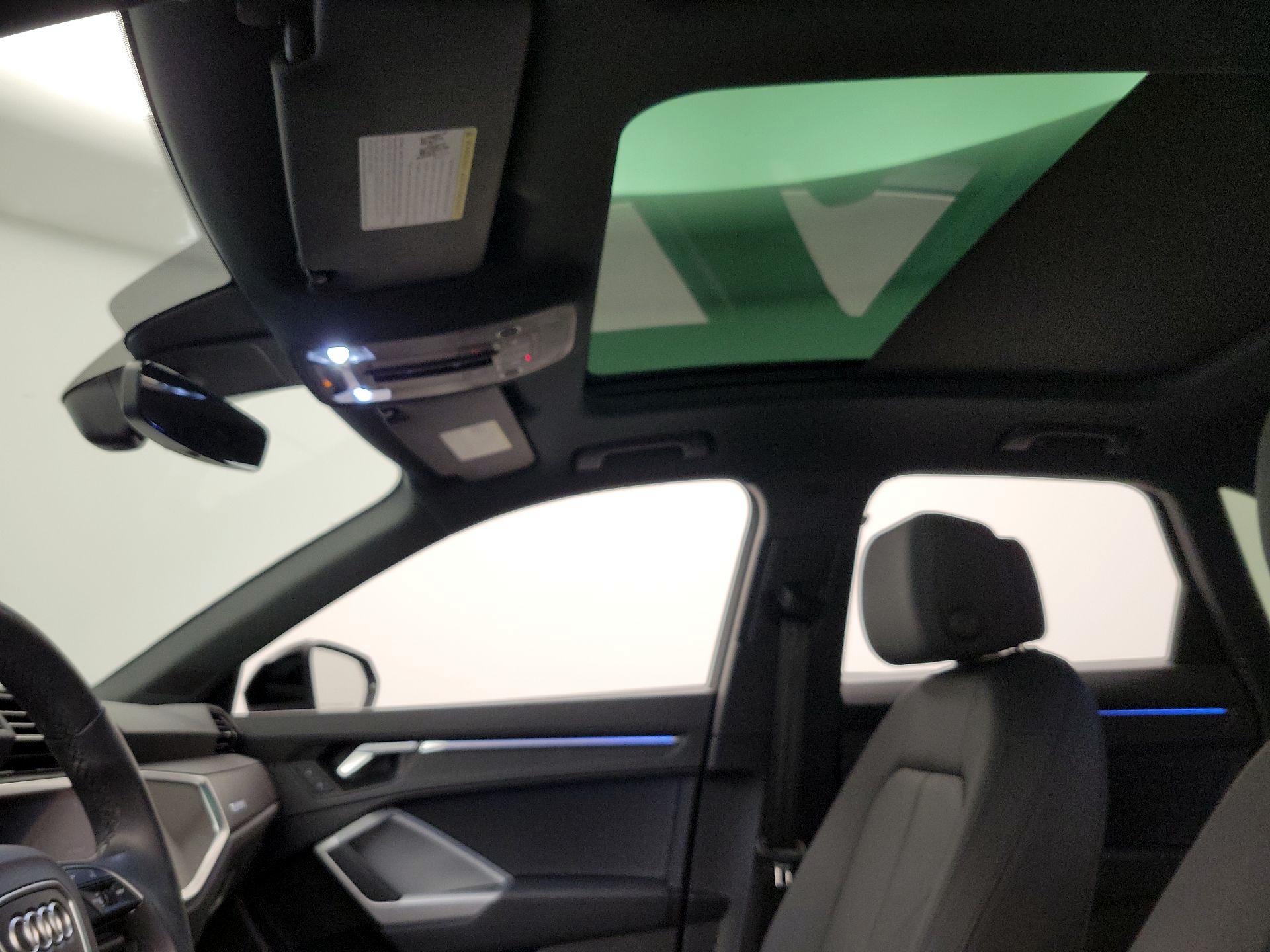 Thumbnail: 2022 Audi Q3 - 19