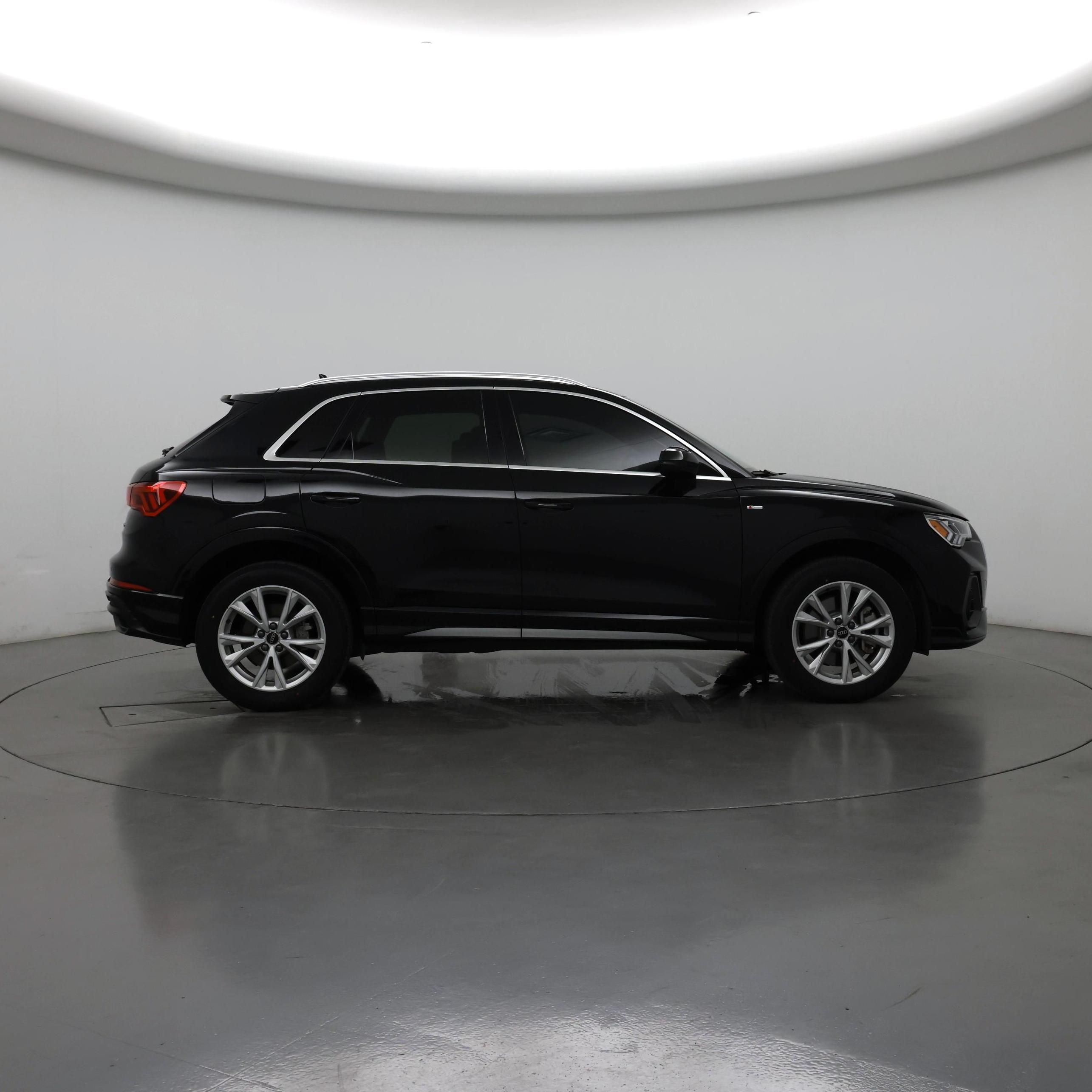Thumbnail: 2022 Audi Q3 - 7